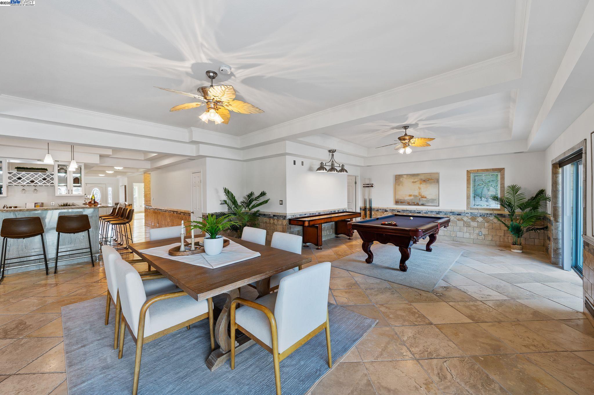 Detail Gallery Image 19 of 58 For 5763 Drakes Dr, Discovery Bay,  CA 94505-8381 - 6 Beds | 4 Baths