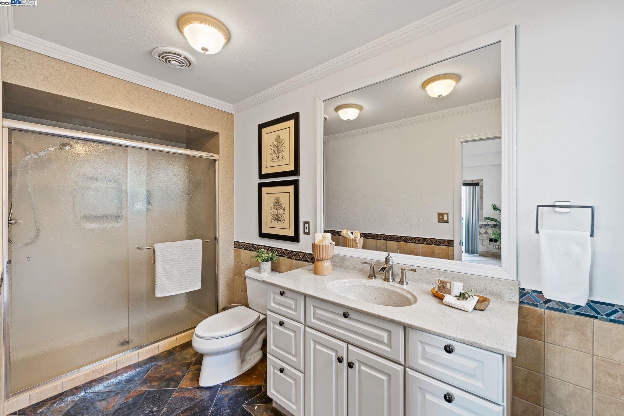 Detail Gallery Image 22 of 58 For 5763 Drakes Dr, Discovery Bay,  CA 94505-8381 - 6 Beds | 4 Baths