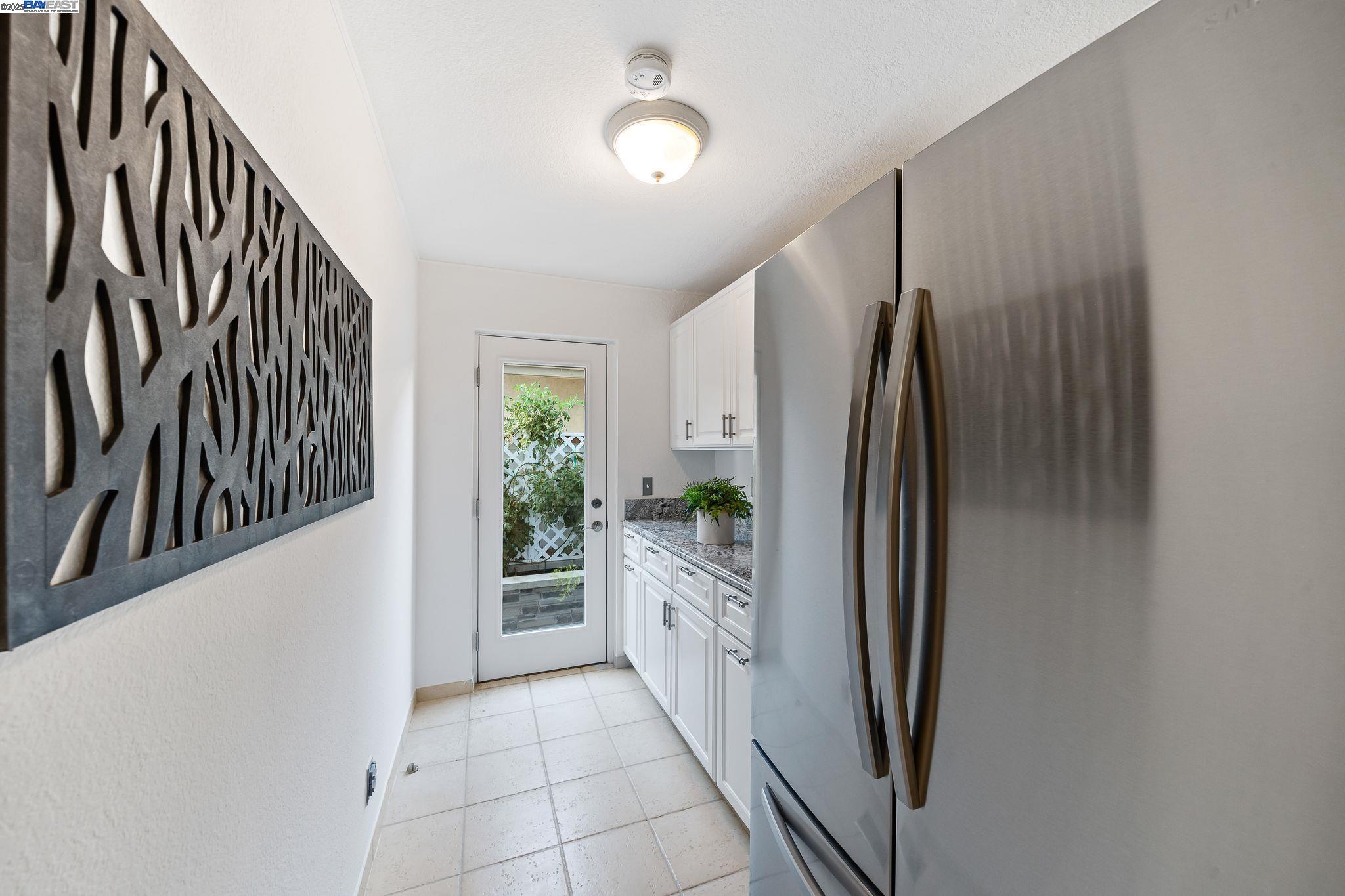 Detail Gallery Image 26 of 58 For 5763 Drakes Dr, Discovery Bay,  CA 94505-8381 - 6 Beds | 4 Baths