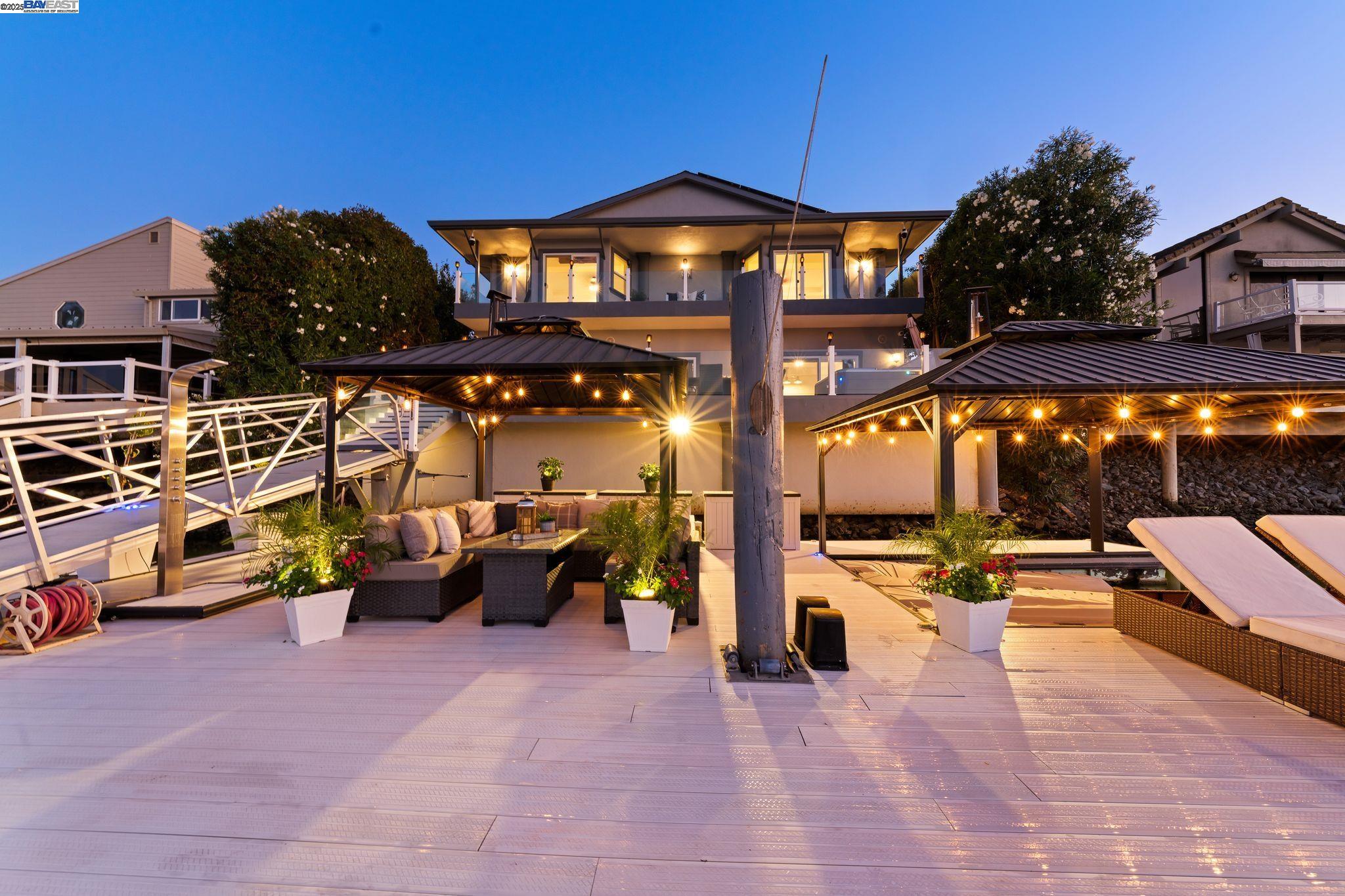 Detail Gallery Image 49 of 58 For 5763 Drakes Dr, Discovery Bay,  CA 94505-8381 - 6 Beds | 4 Baths