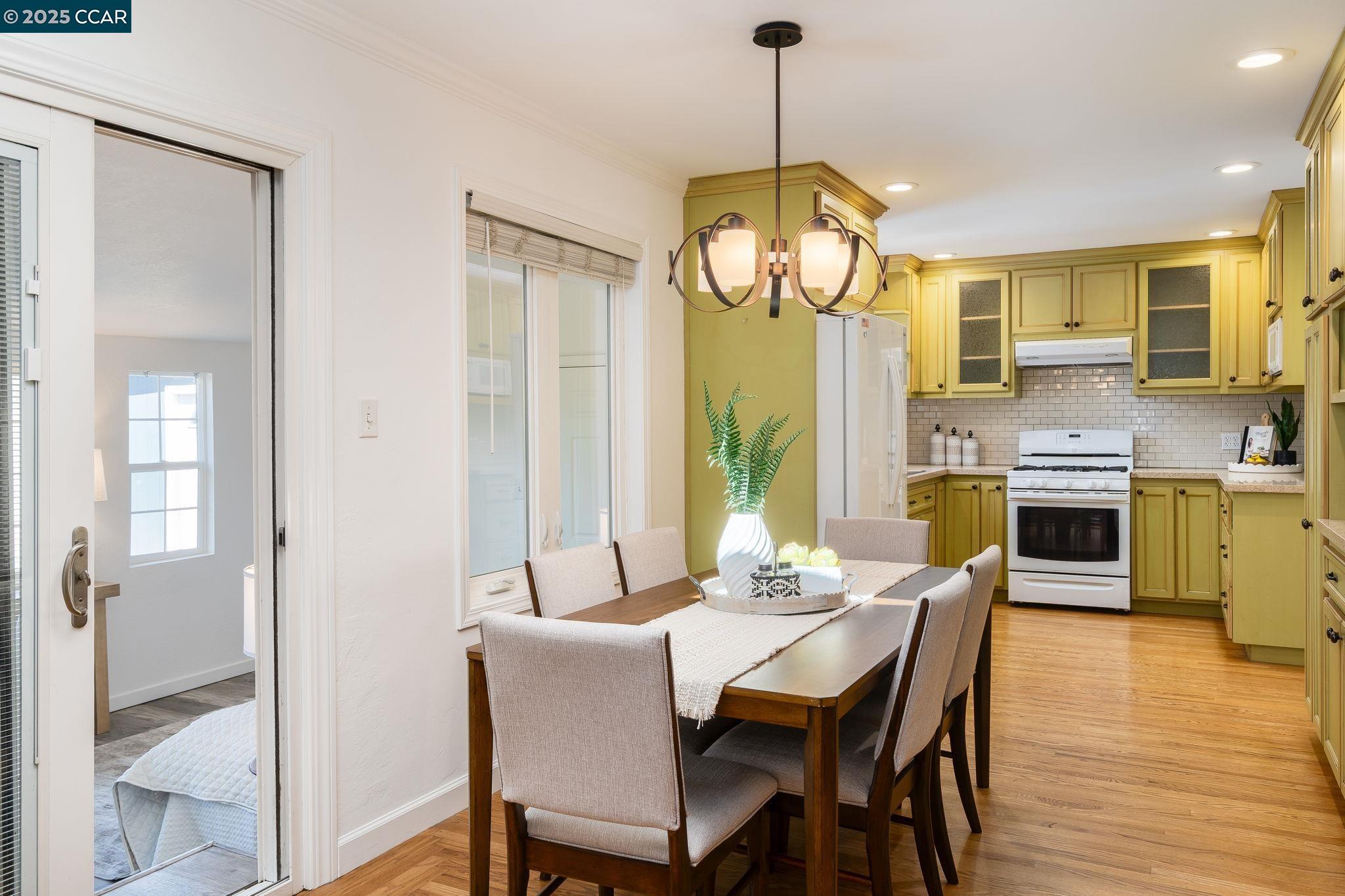 Detail Gallery Image 9 of 45 For 15009 Kesterson St, San Leandro,  CA 94579 - 2 Beds | 1/1 Baths
