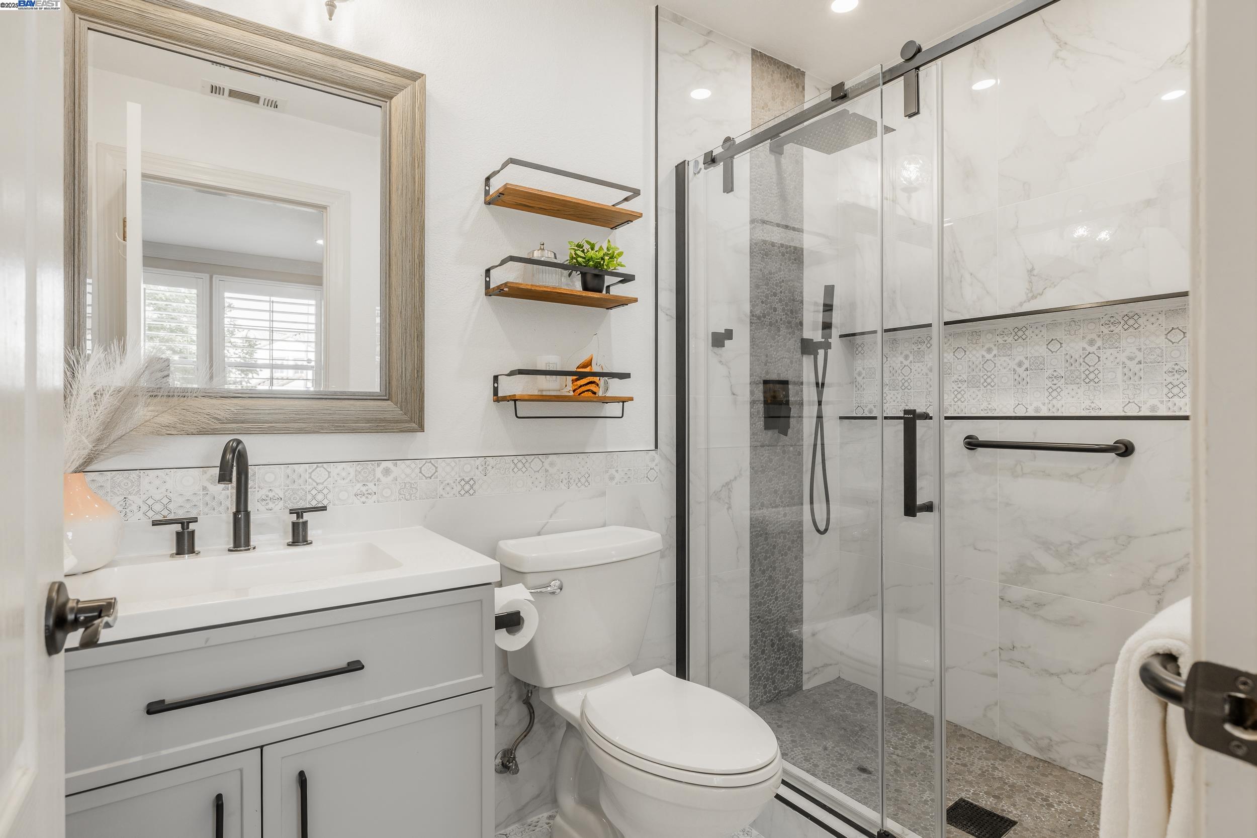 Detail Gallery Image 20 of 49 For 2626 Carmella Ct, San Jose,  CA 95135 - 6 Beds | 4/1 Baths
