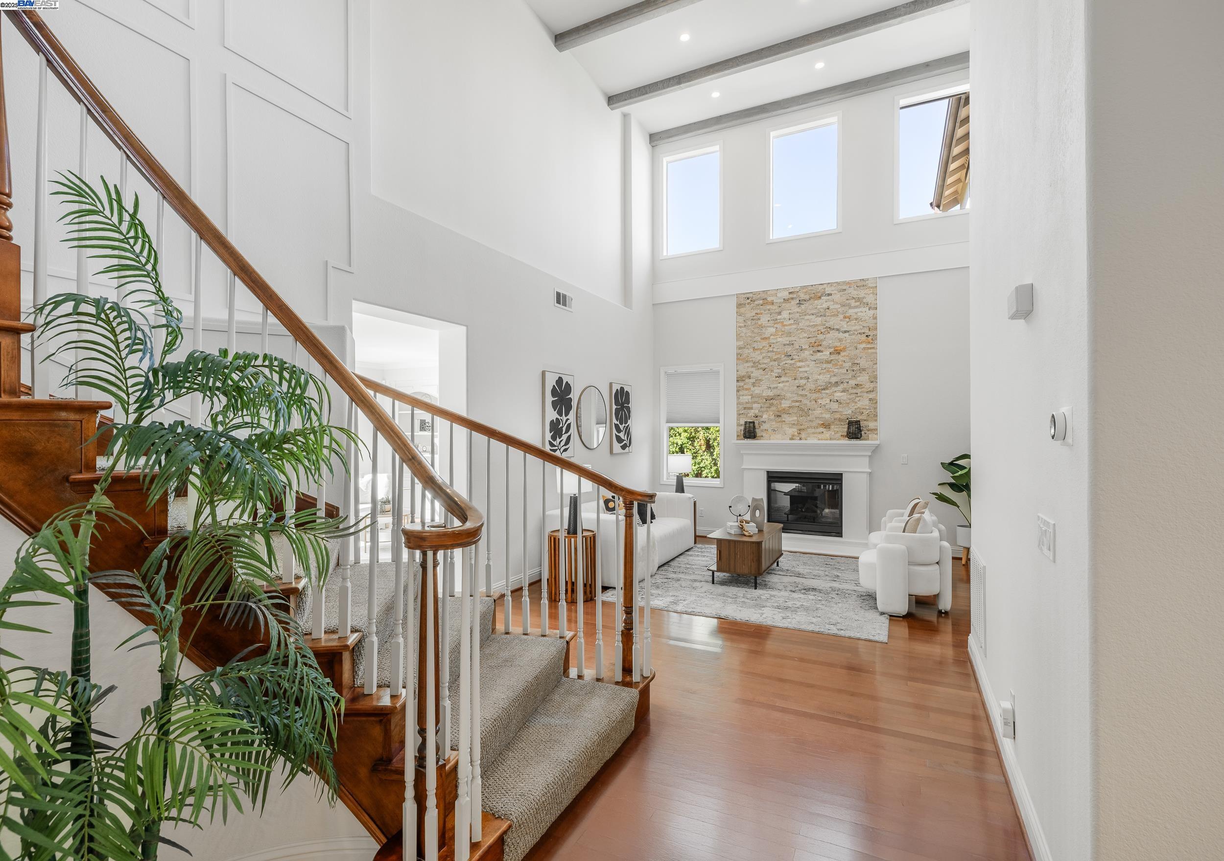 Detail Gallery Image 7 of 49 For 2626 Carmella Ct, San Jose,  CA 95135 - 6 Beds | 4/1 Baths