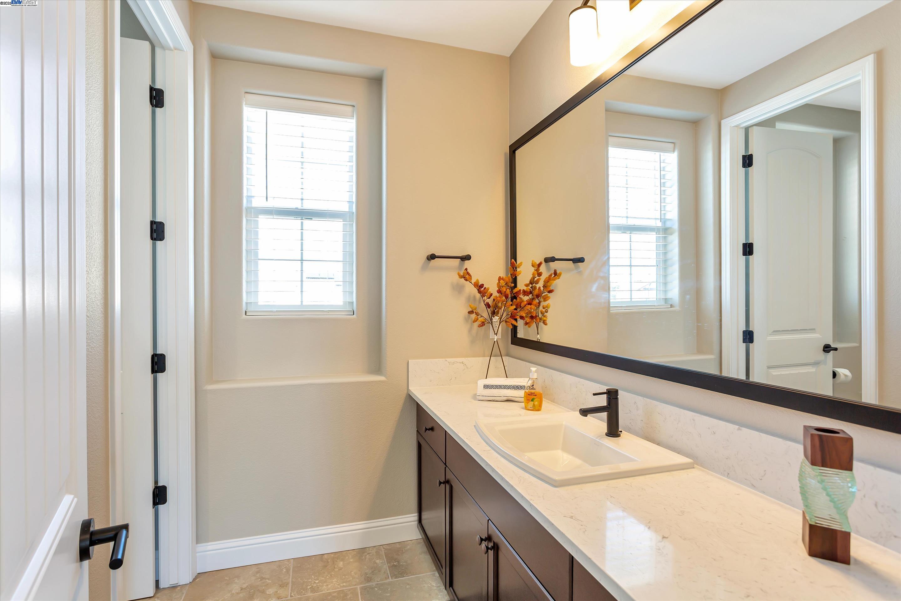 Detail Gallery Image 31 of 42 For 3010 Arido Way, –,  CA 93933 - 4 Beds | 2/1 Baths