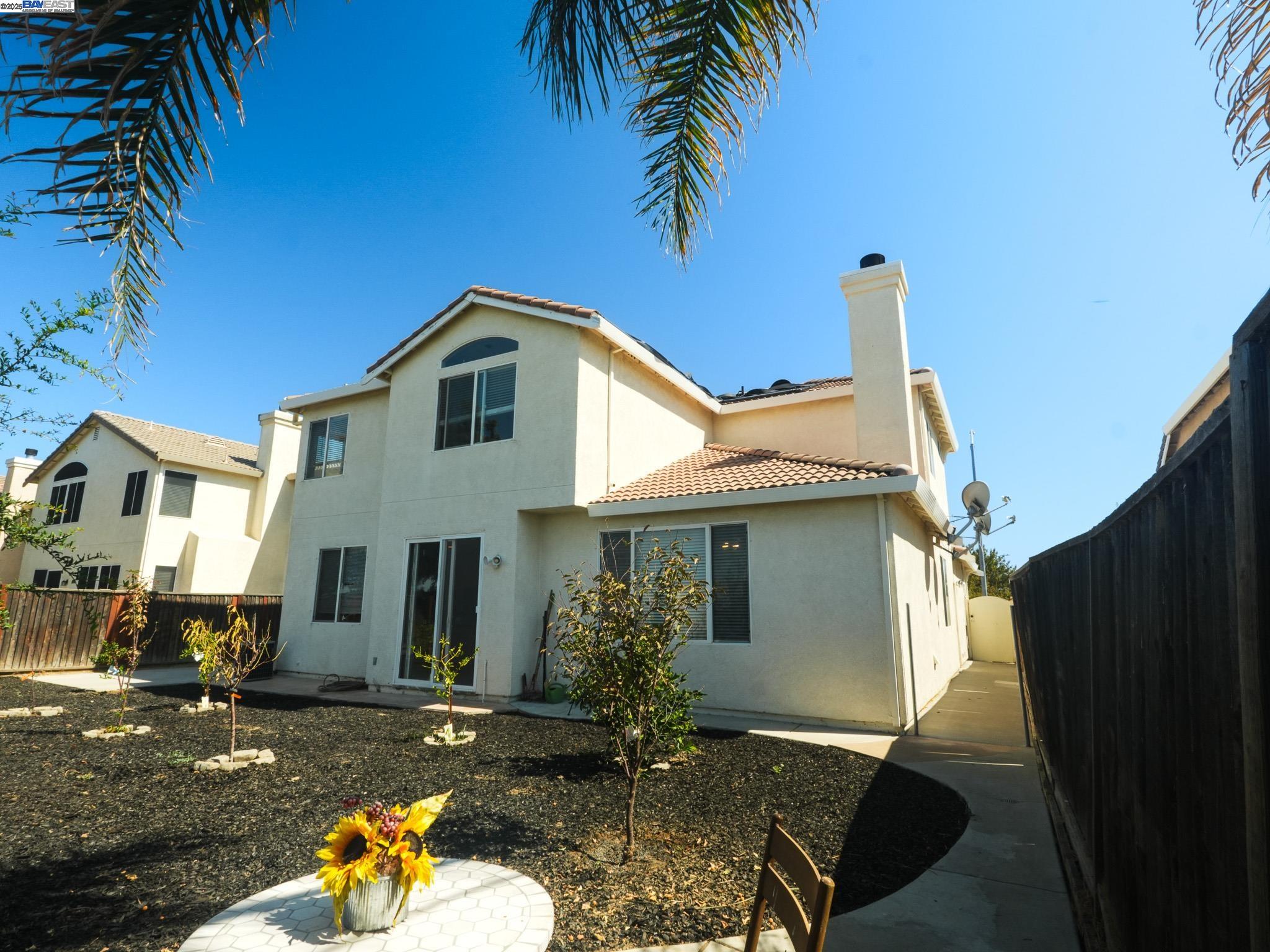 Detail Gallery Image 35 of 42 For 1654 Gloria Circle, Tracy,  CA 95377-7205 - 4 Beds | 3 Baths