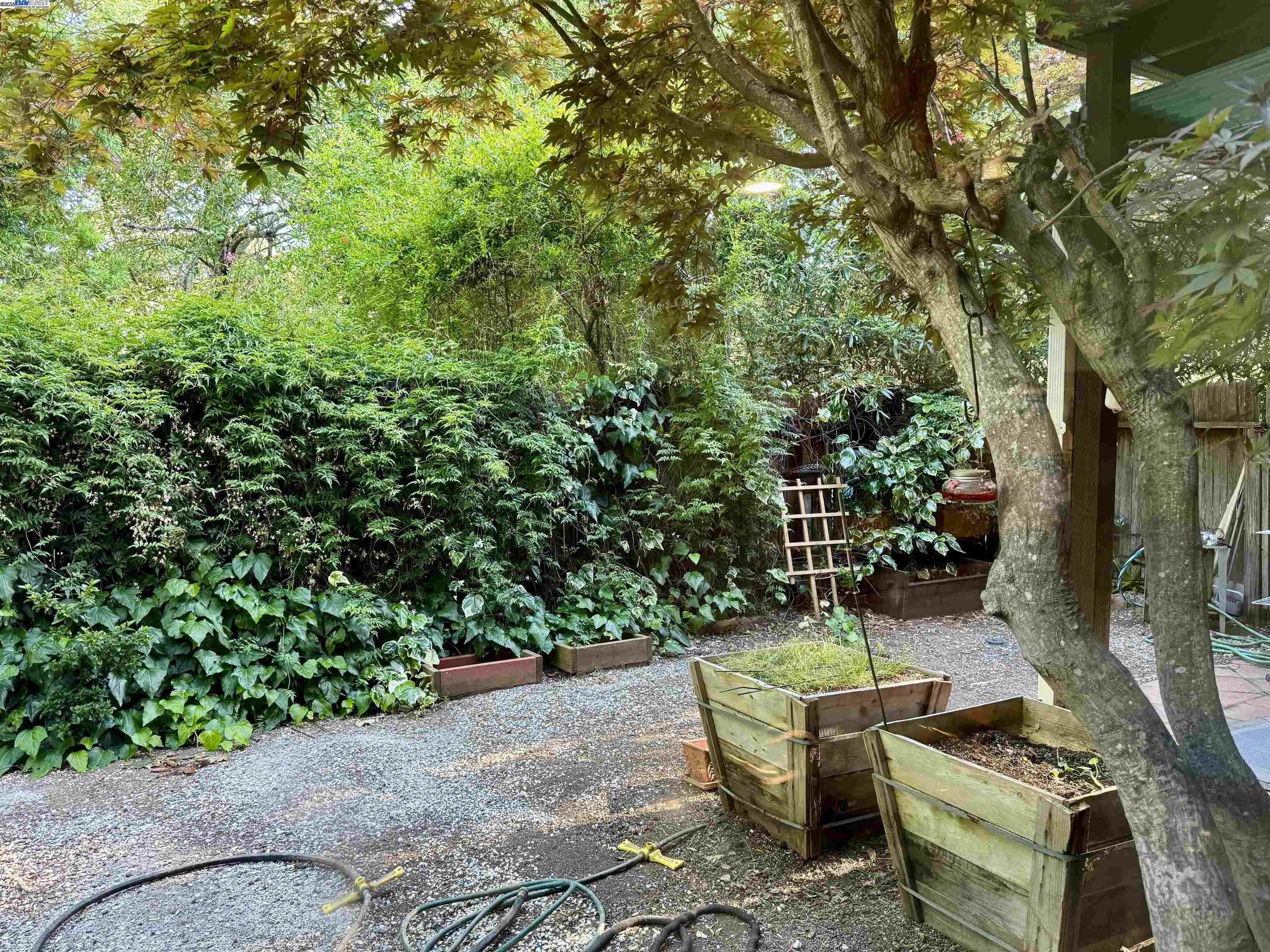 Detail Gallery Image 29 of 30 For 148 Ascot Ct, Moraga,  CA 94556 - 2 Beds | 2 Baths