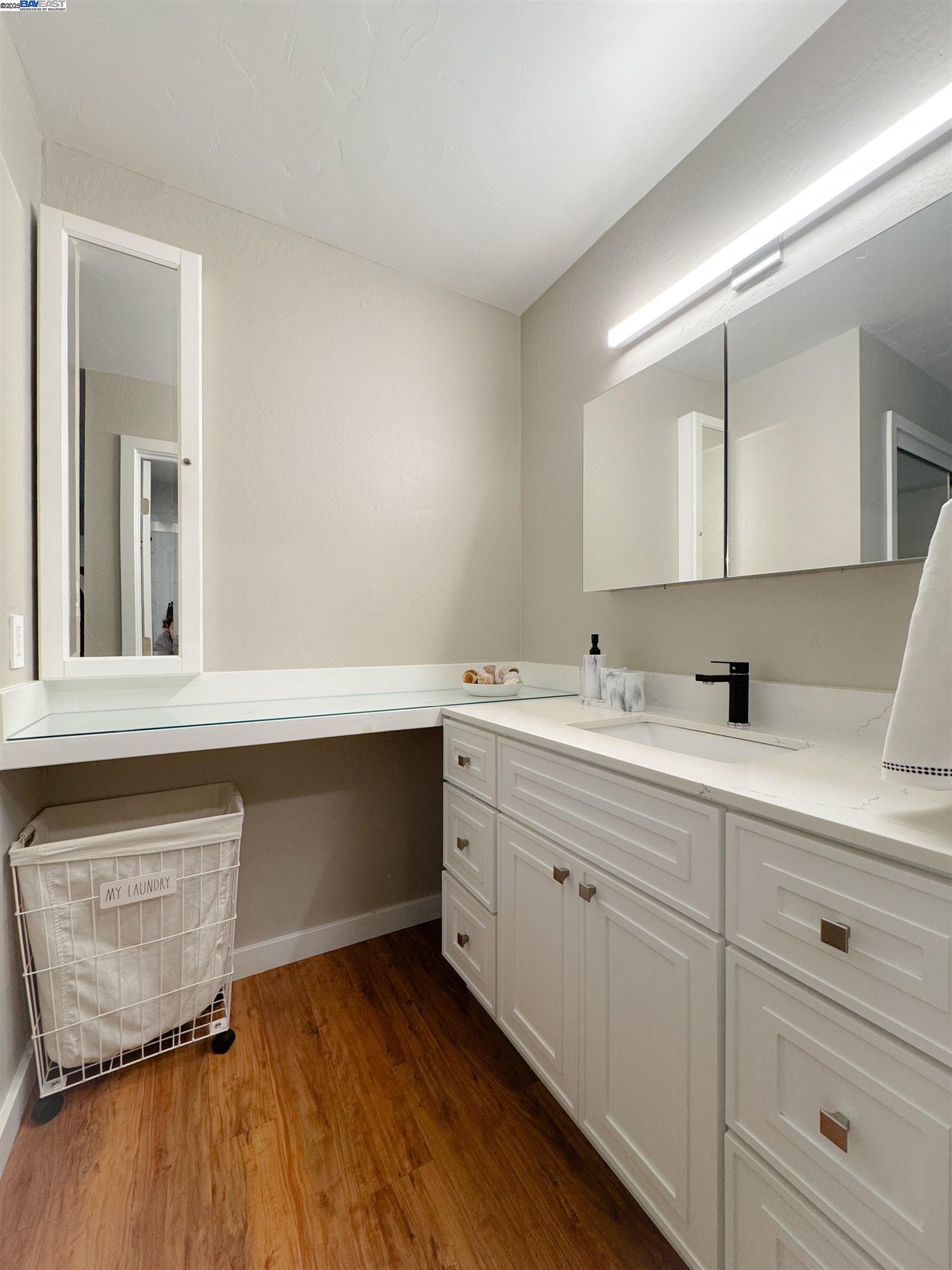 Detail Gallery Image 7 of 30 For 148 Ascot Ct, Moraga,  CA 94556 - 2 Beds | 2 Baths