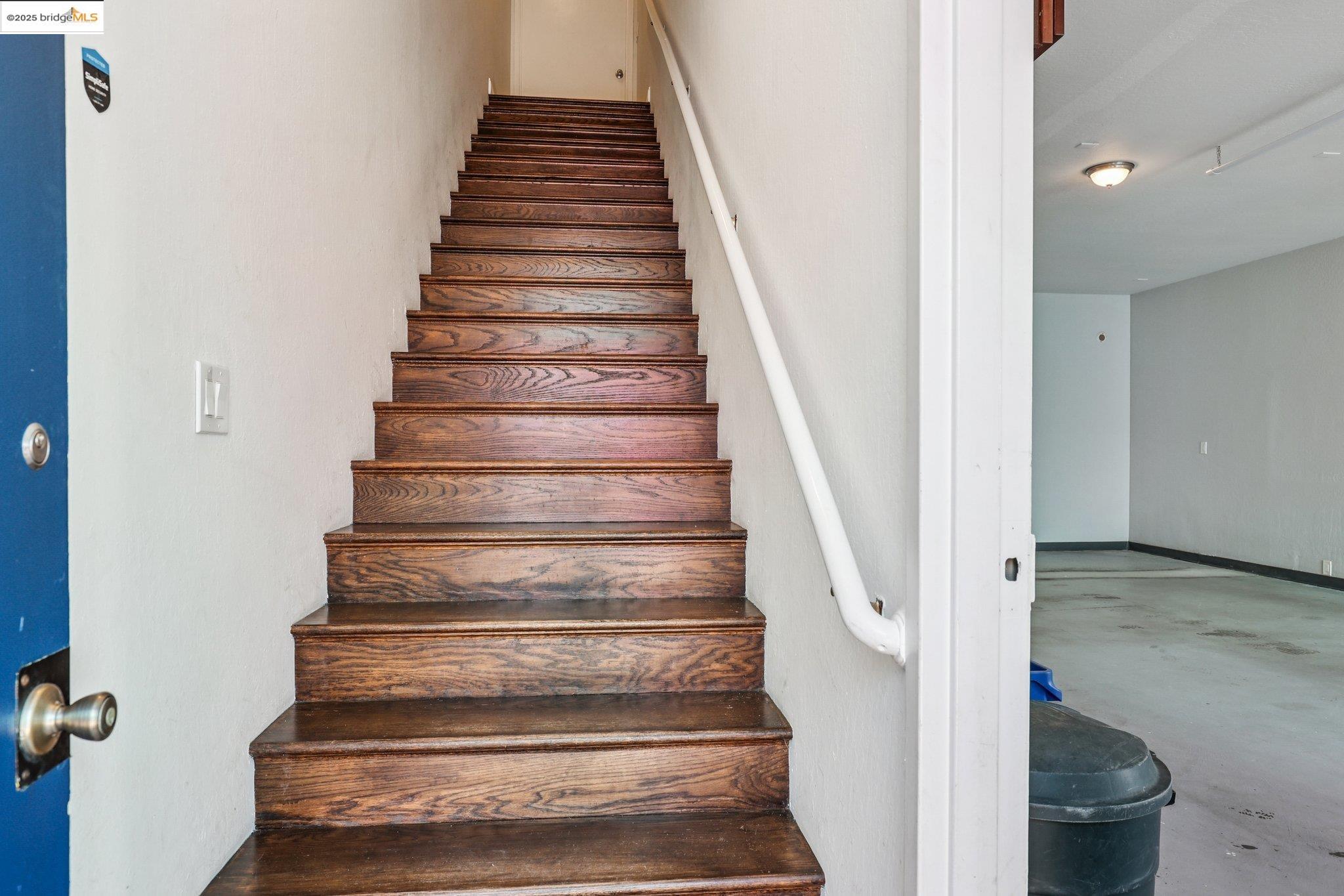 Photo #2: 41112002 Listing 