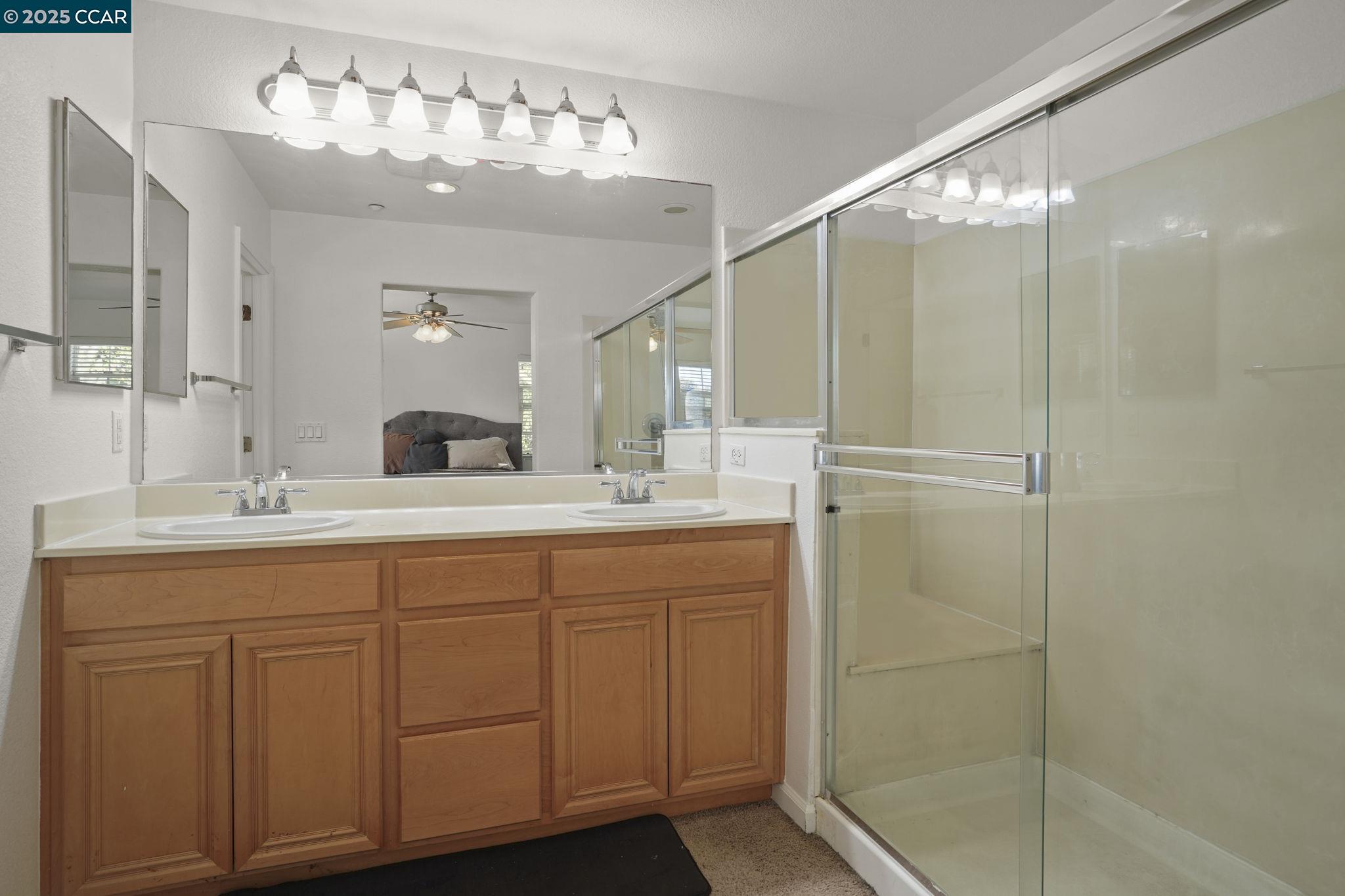 Detail Gallery Image 13 of 30 For 1347 Eisenhower Way, Brentwood,  CA 94513 - 3 Beds | 2/1 Baths