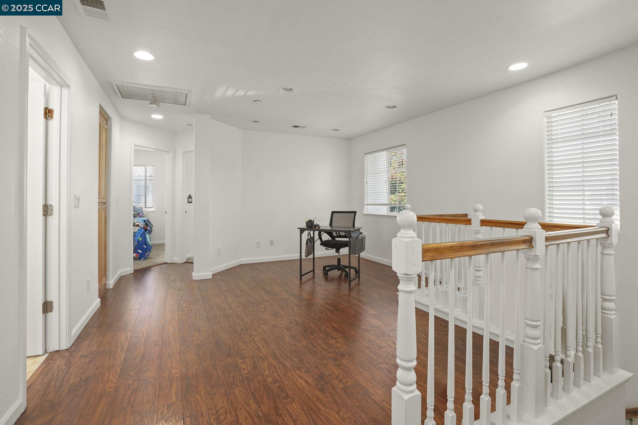 Detail Gallery Image 17 of 30 For 1347 Eisenhower Way, Brentwood,  CA 94513 - 3 Beds | 2/1 Baths
