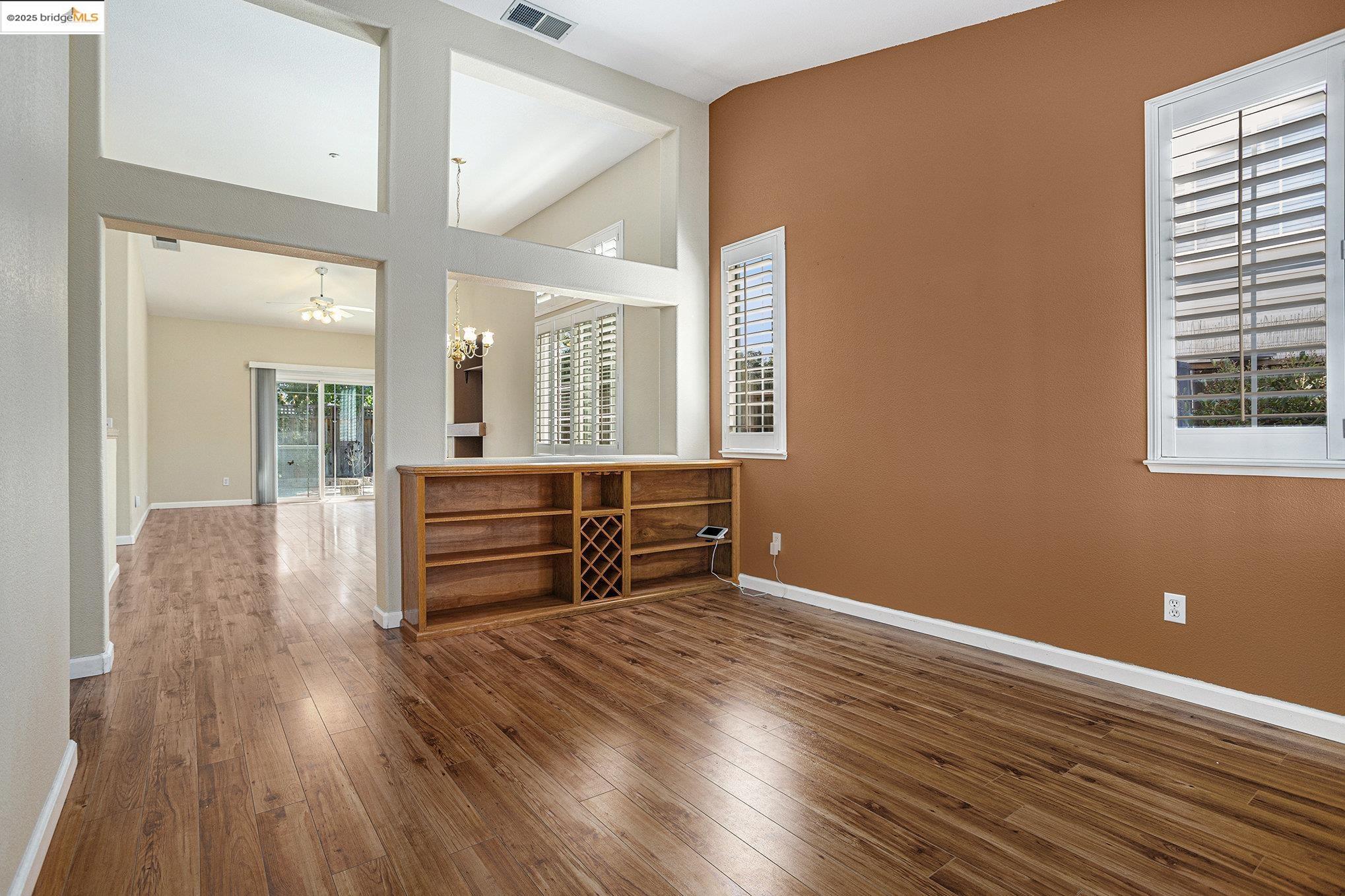 Detail Gallery Image 2 of 16 For 2006 Trailside Dr, Brentwood,  CA 94513 - 3 Beds | 2 Baths