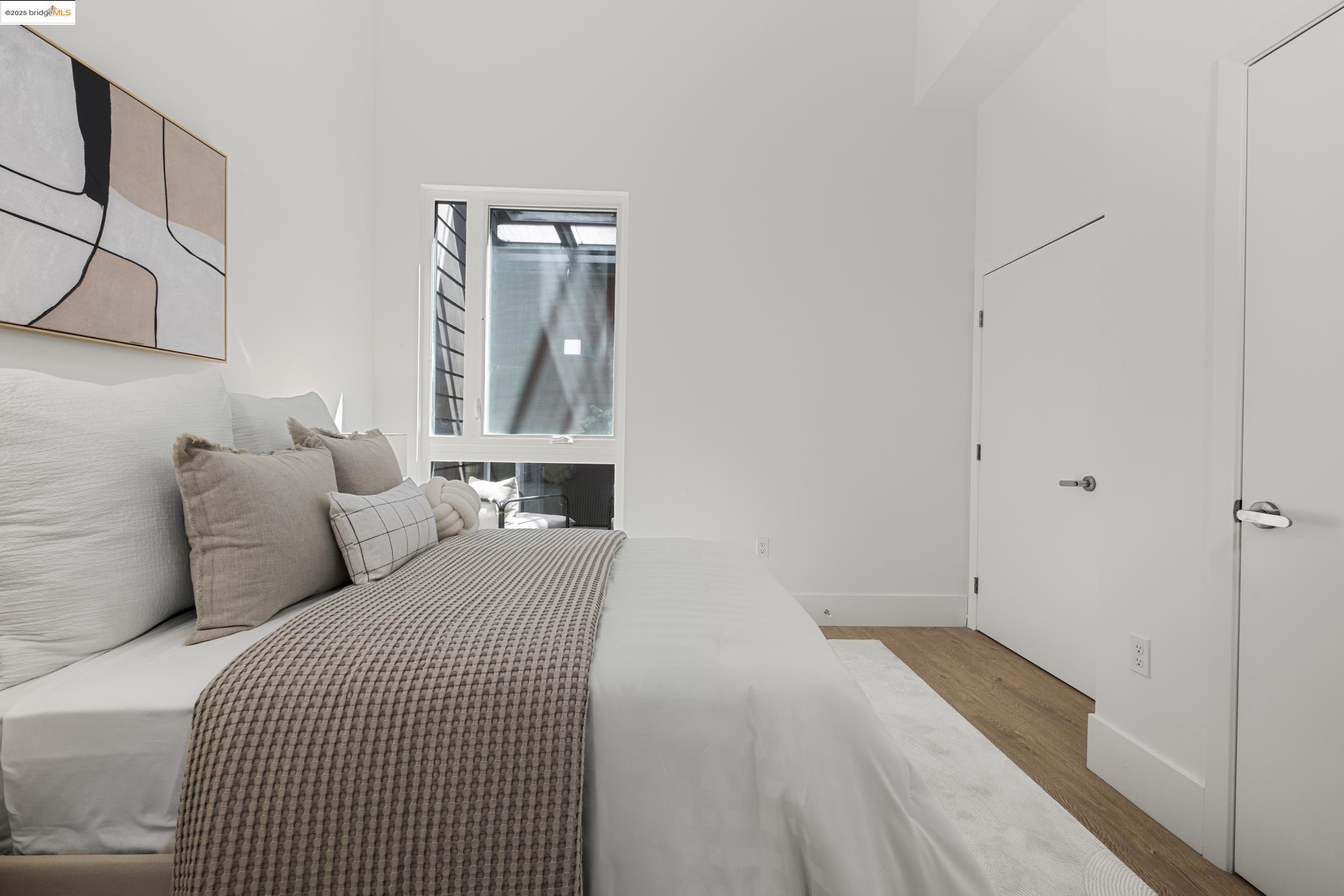 Detail Gallery Image 16 of 25 For 1545 32nd Street #104,  Oakland,  CA 94608 - 2 Beds | 2 Baths