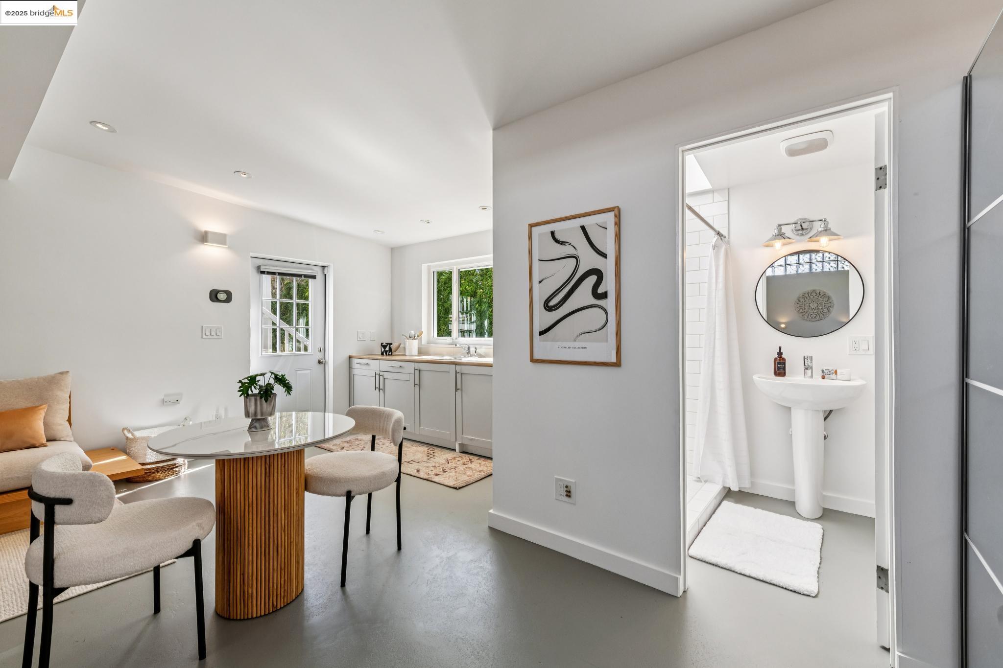 Detail Gallery Image 35 of 50 For 1340 Eighth St, Berkeley,  CA 94710 - 3 Beds | 3 Baths