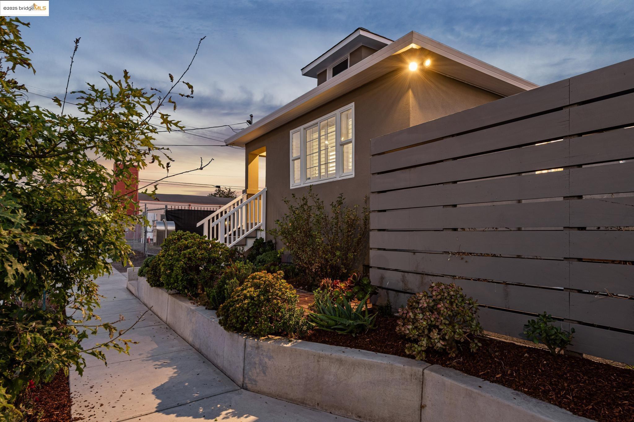 Detail Gallery Image 44 of 50 For 1340 Eighth St, Berkeley,  CA 94710 - 3 Beds | 3 Baths