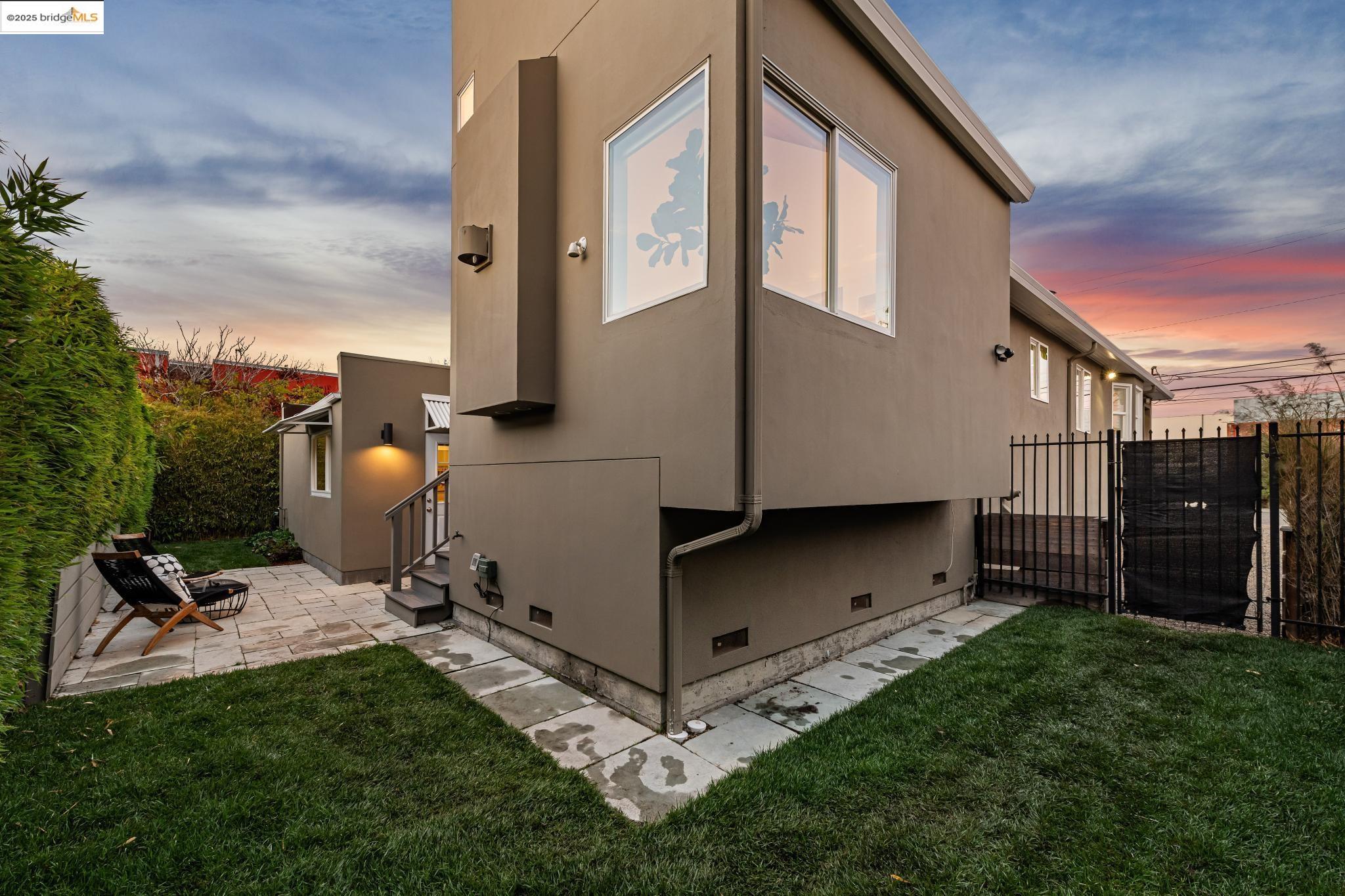 Detail Gallery Image 48 of 50 For 1340 Eighth St, Berkeley,  CA 94710 - 3 Beds | 3 Baths