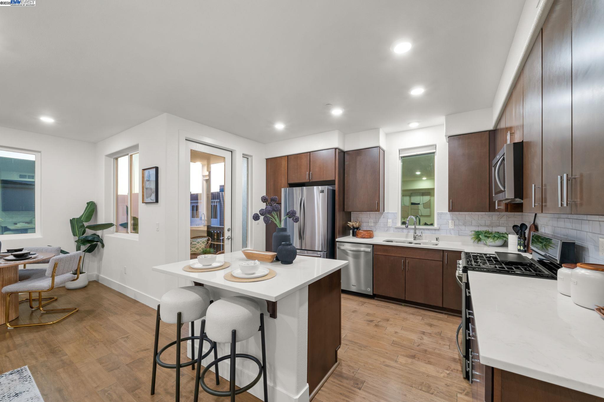 Detail Gallery Image 16 of 48 For 1421 Nightshade Rd #31,  Milpitas,  CA 95035 - 2 Beds | 2 Baths