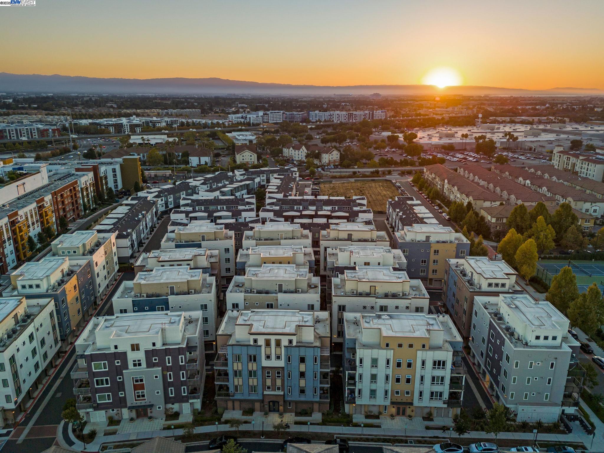 Detail Gallery Image 43 of 48 For 1421 Nightshade Rd #31,  Milpitas,  CA 95035 - 2 Beds | 2 Baths