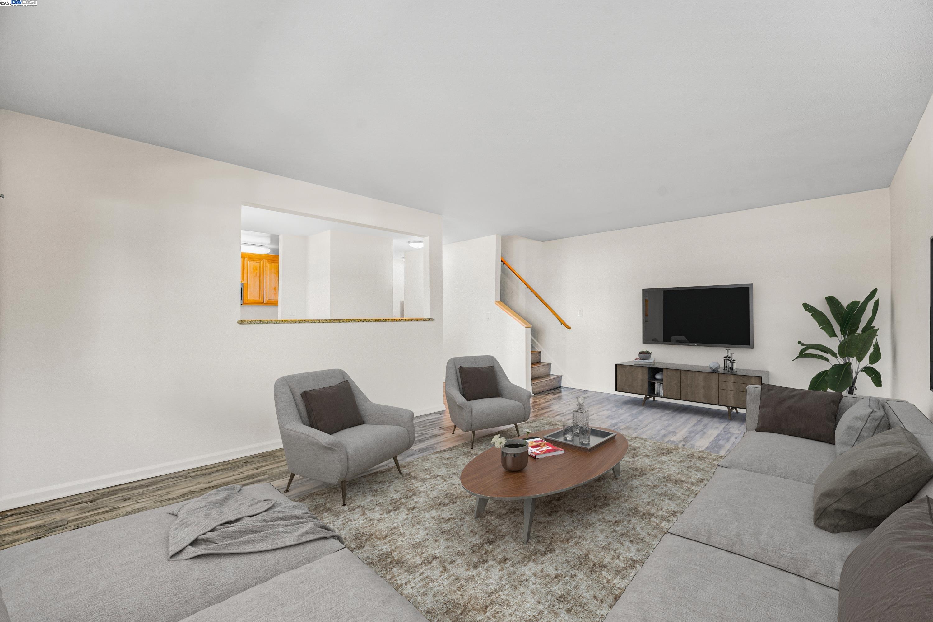 Detail Gallery Image 8 of 48 For 650 Fargo Ave #4,  San Leandro,  CA 94579 - 3 Beds | 2/1 Baths