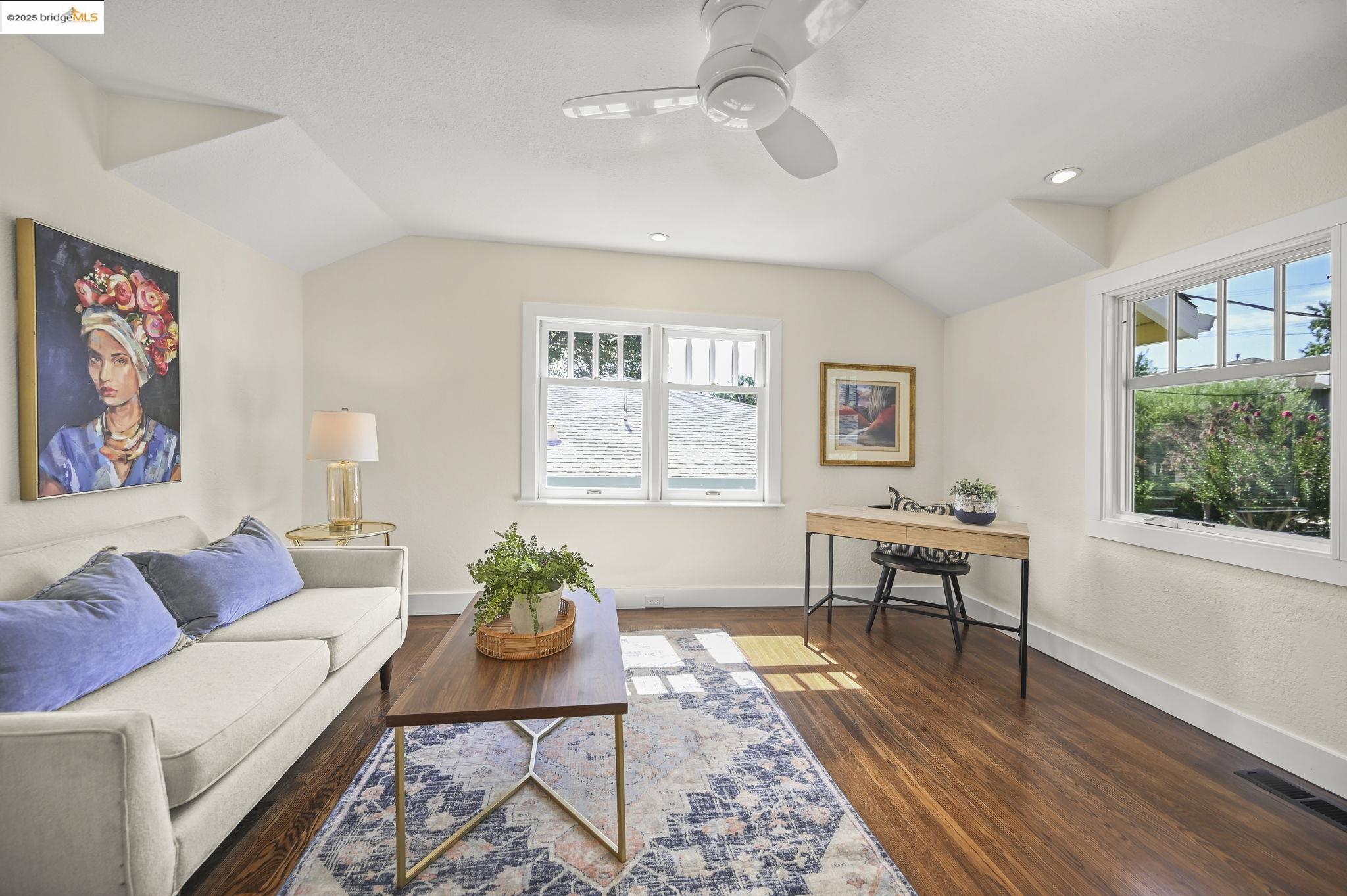 Detail Gallery Image 13 of 39 For 1538 Brooks St, Walnut Creek,  CA 94596 - 2 Beds | 2/1 Baths