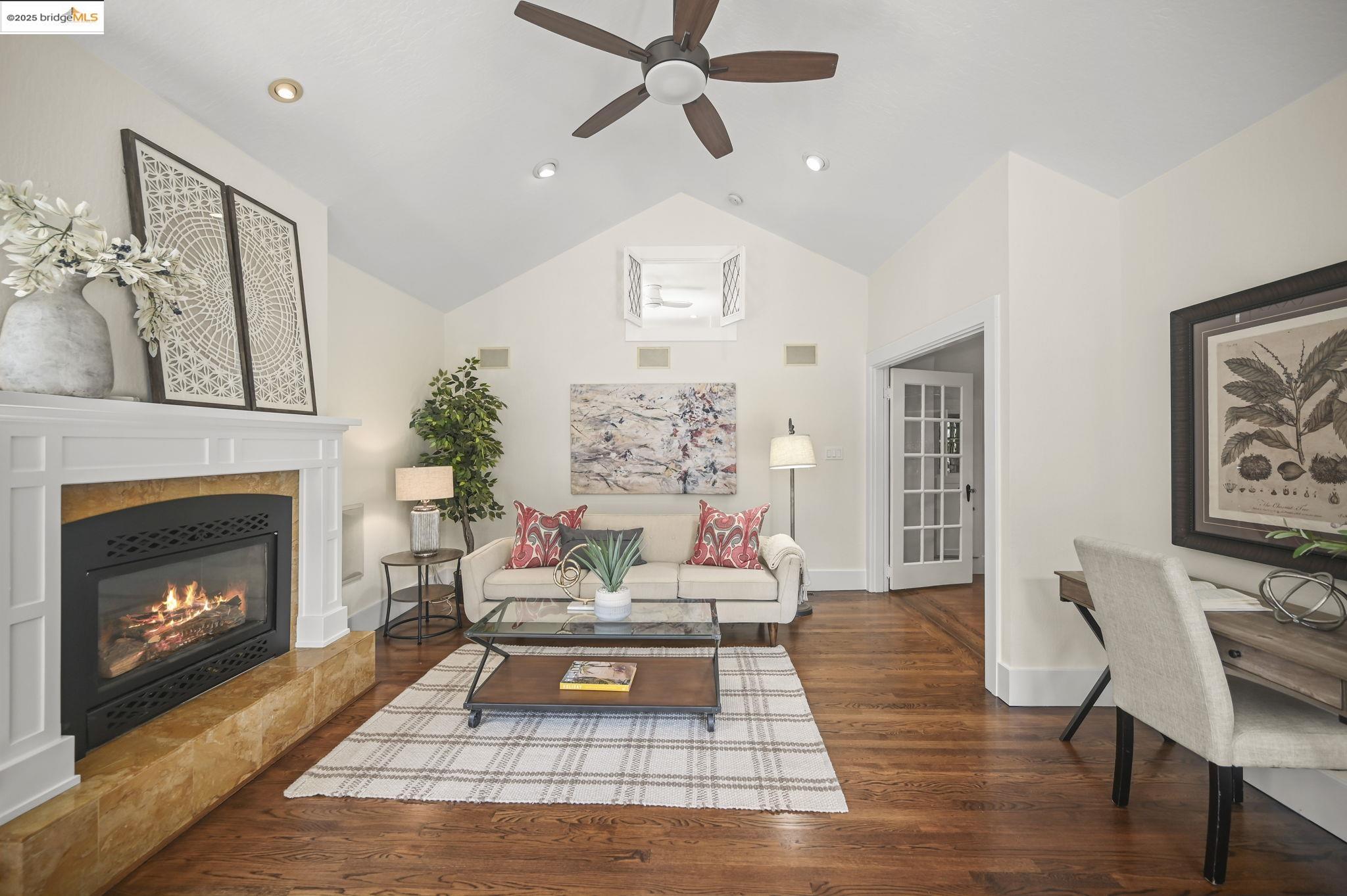 Detail Gallery Image 22 of 39 For 1538 Brooks St, Walnut Creek,  CA 94596 - 2 Beds | 2/1 Baths