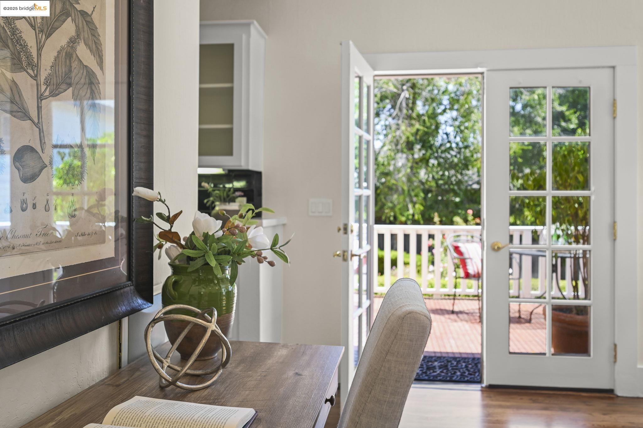 Detail Gallery Image 23 of 39 For 1538 Brooks St, Walnut Creek,  CA 94596 - 2 Beds | 2/1 Baths