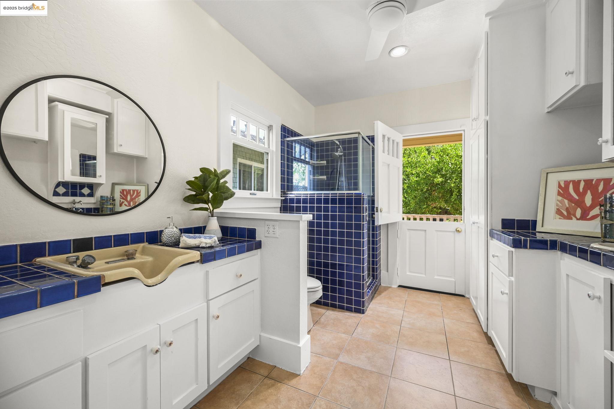 Detail Gallery Image 28 of 39 For 1538 Brooks St, Walnut Creek,  CA 94596 - 2 Beds | 2/1 Baths