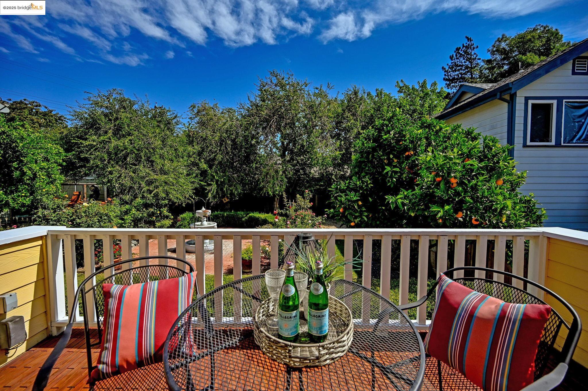 Detail Gallery Image 31 of 39 For 1538 Brooks St, Walnut Creek,  CA 94596 - 2 Beds | 2/1 Baths