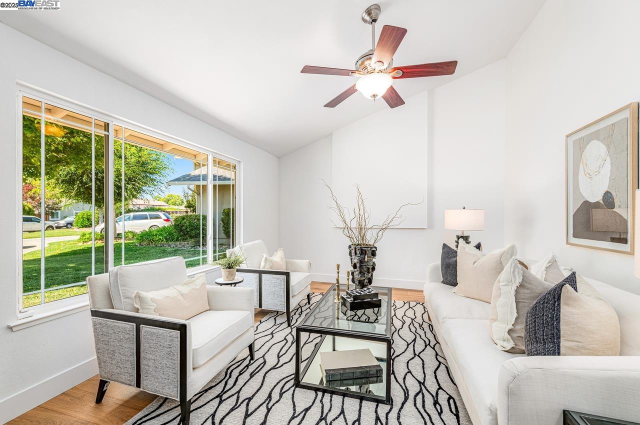 Detail Gallery Image 9 of 59 For 2050 Cotterell Ct, Pleasanton,  CA 94566 - 4 Beds | 3 Baths
