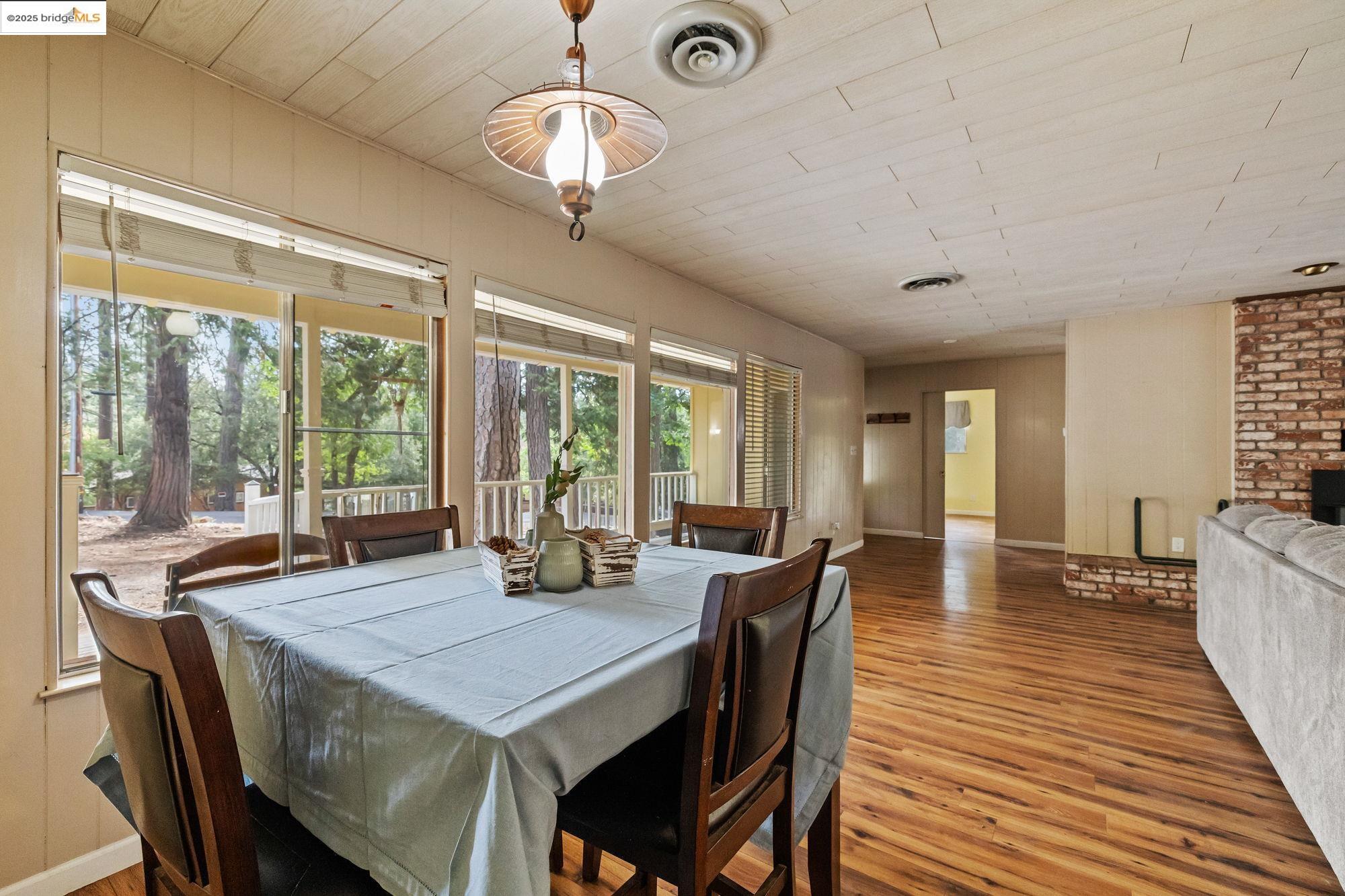 Detail Gallery Image 11 of 36 For 23718 Fremont Way, Twain Harte,  CA 95383 - 2 Beds | 1/1 Baths