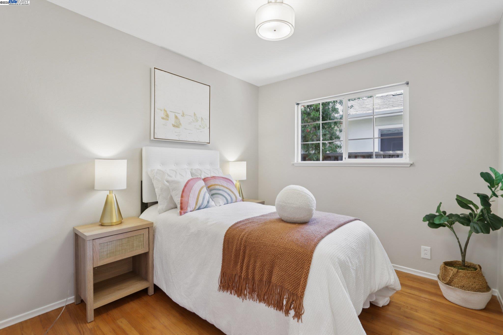 Detail Gallery Image 25 of 55 For 915 Bucknam Ave, Campbell,  CA 95008 - 3 Beds | 2 Baths