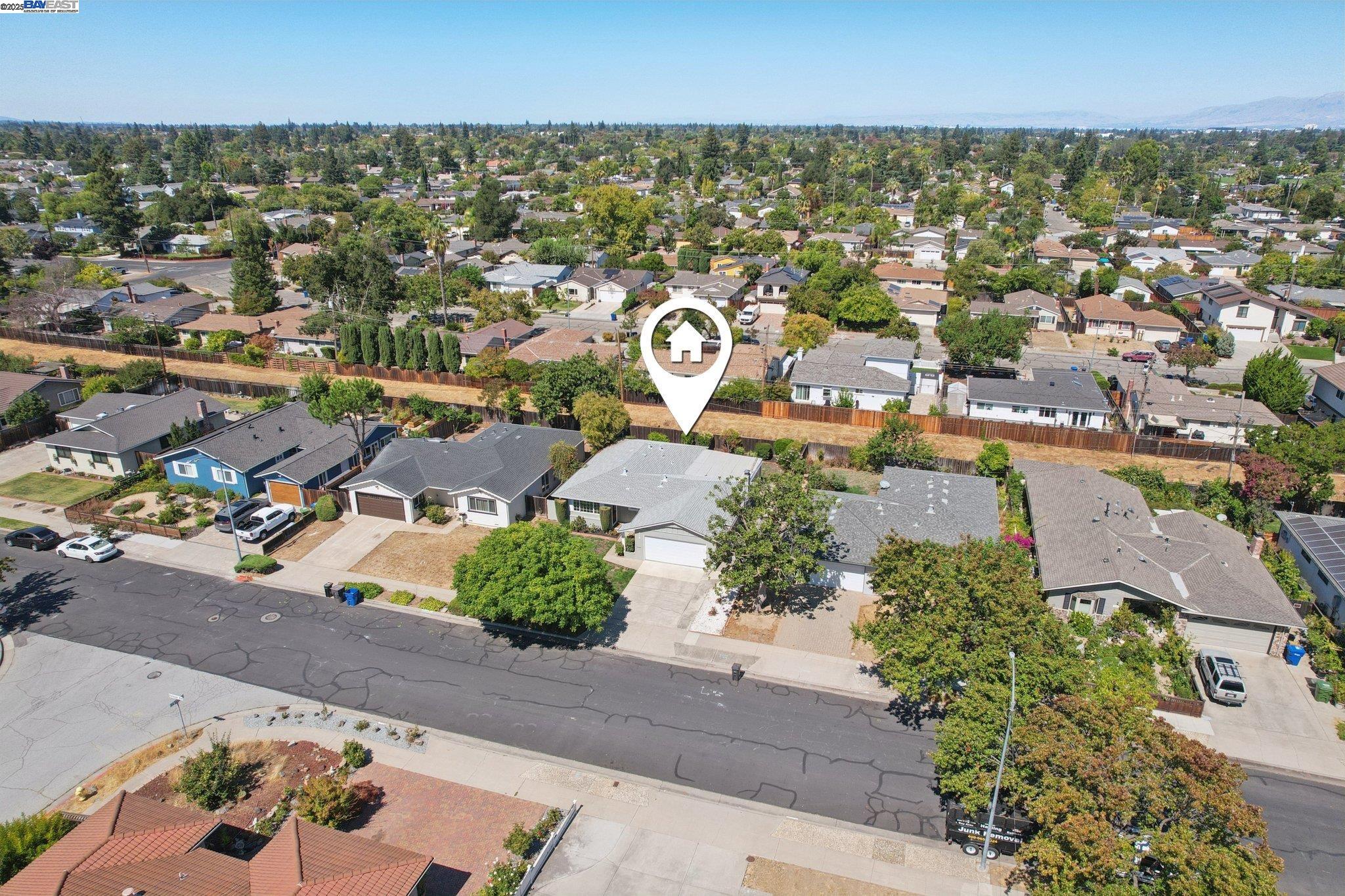 Detail Gallery Image 45 of 55 For 915 Bucknam Ave, Campbell,  CA 95008 - 3 Beds | 2 Baths