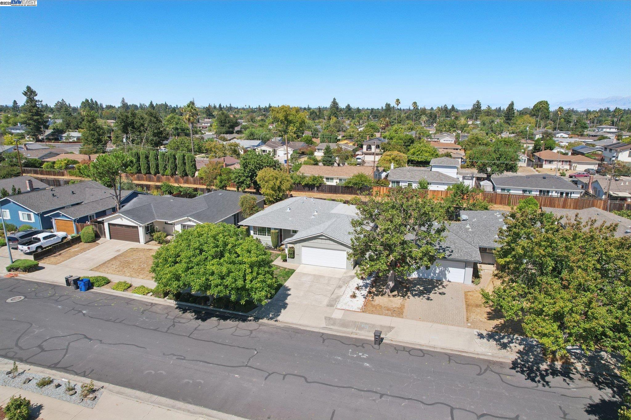 Detail Gallery Image 49 of 55 For 915 Bucknam Ave, Campbell,  CA 95008 - 3 Beds | 2 Baths