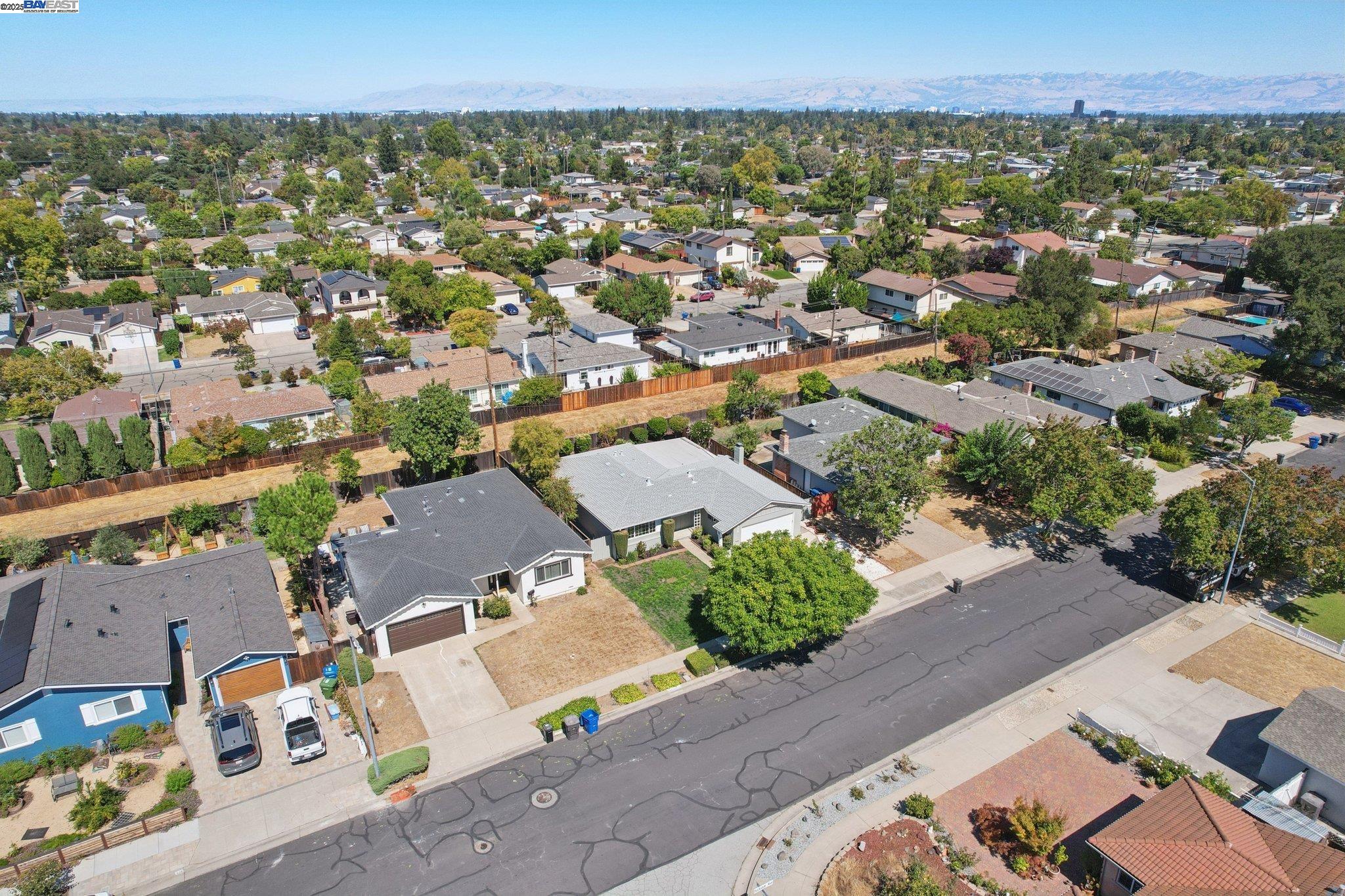 Detail Gallery Image 51 of 55 For 915 Bucknam Ave, Campbell,  CA 95008 - 3 Beds | 2 Baths