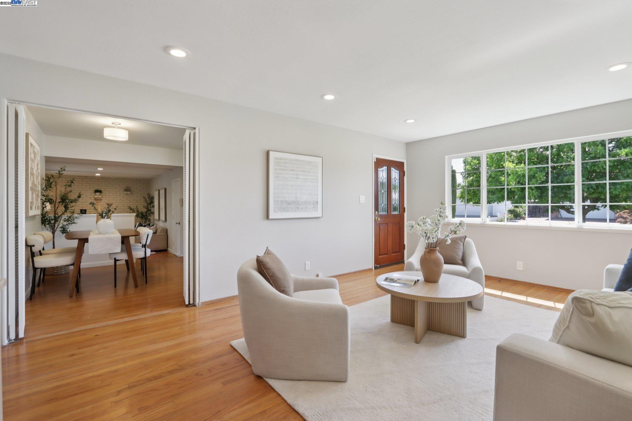 Detail Gallery Image 8 of 55 For 915 Bucknam Ave, Campbell,  CA 95008 - 3 Beds | 2 Baths