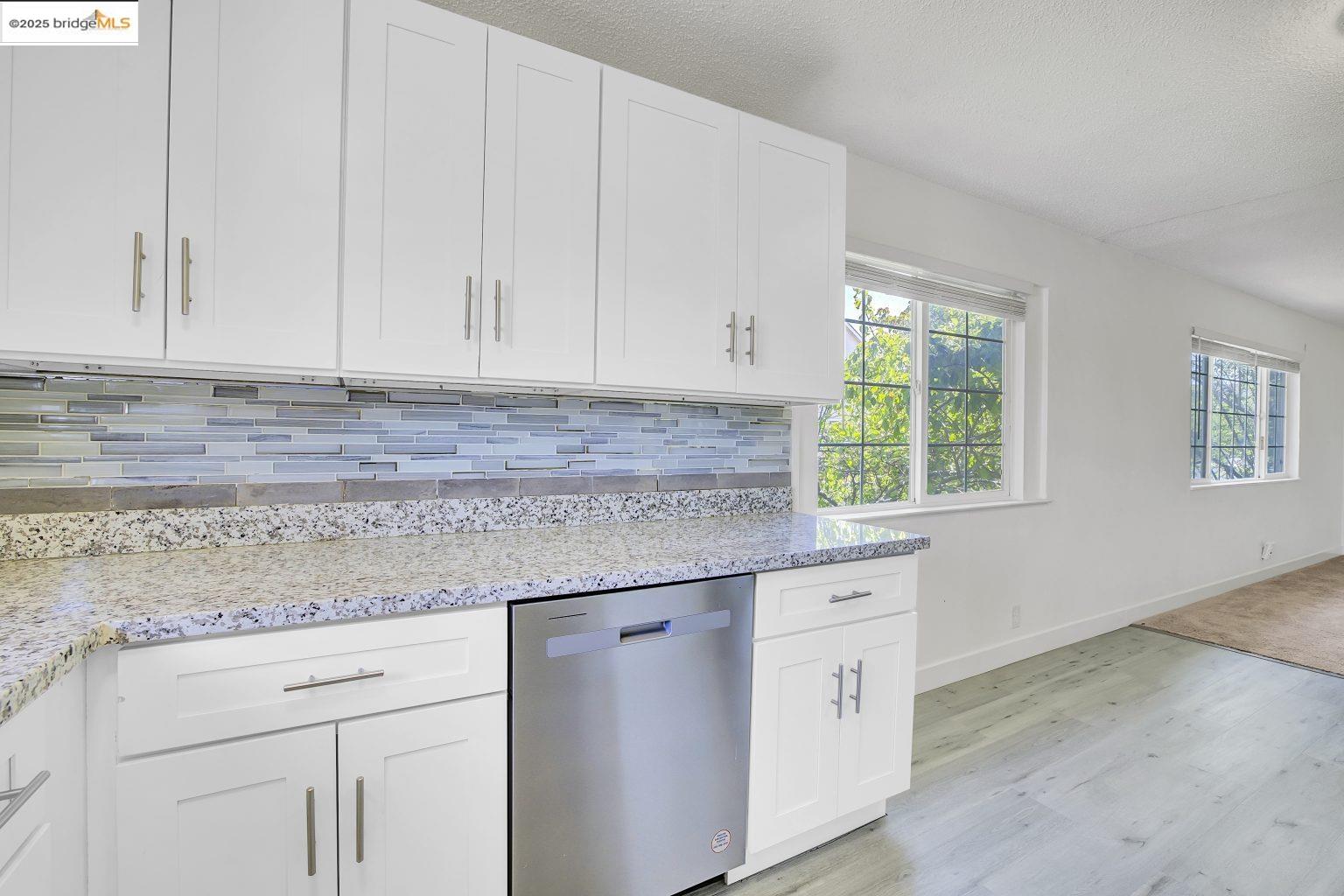 Detail Gallery Image 7 of 32 For 9034 Hillside St, Oakland,  CA 94603 - – Beds | – Baths