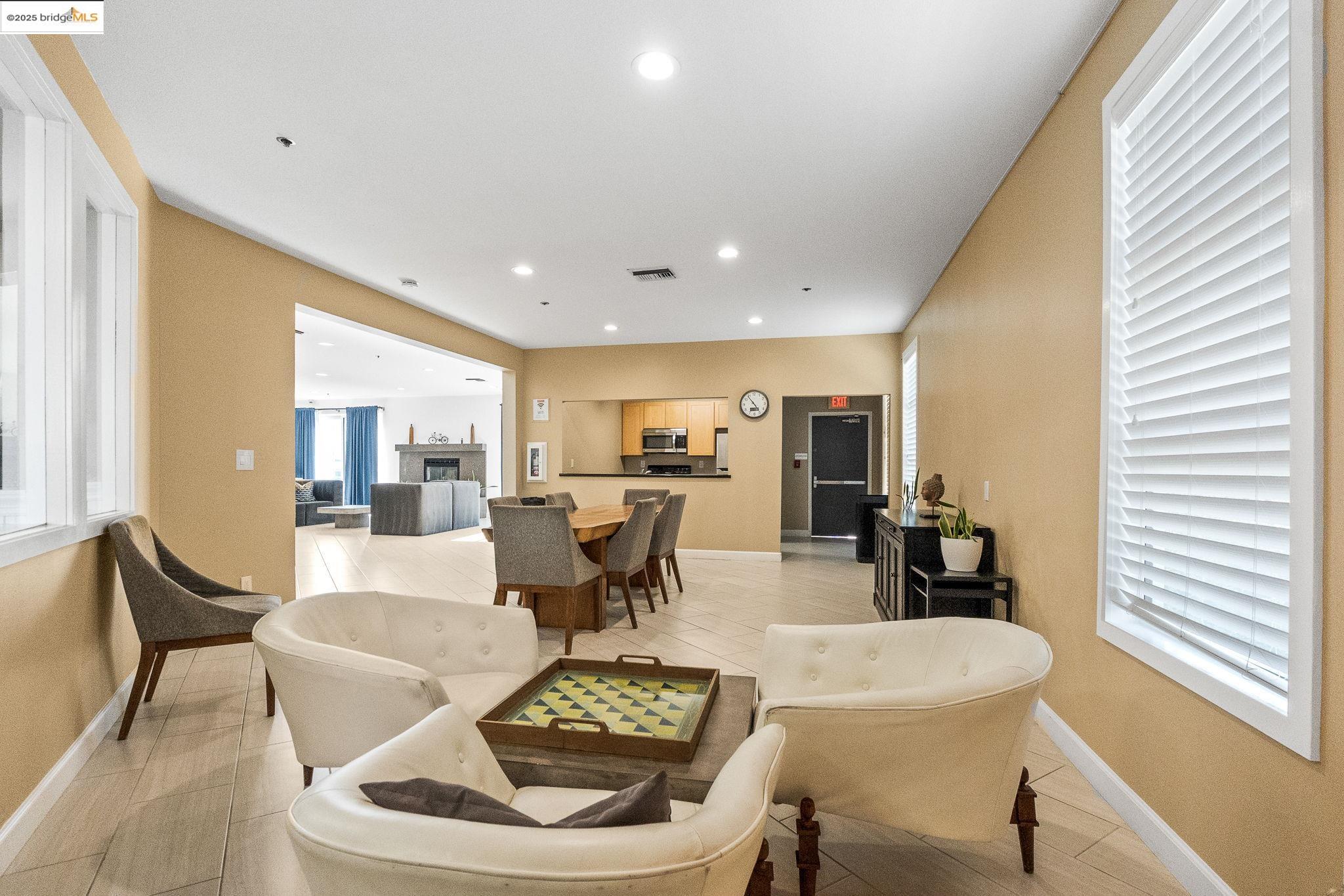 Detail Gallery Image 25 of 41 For 6400 Christie Ave #3119,  Emeryville,  CA 94608 - 0 Beds | 1 Baths