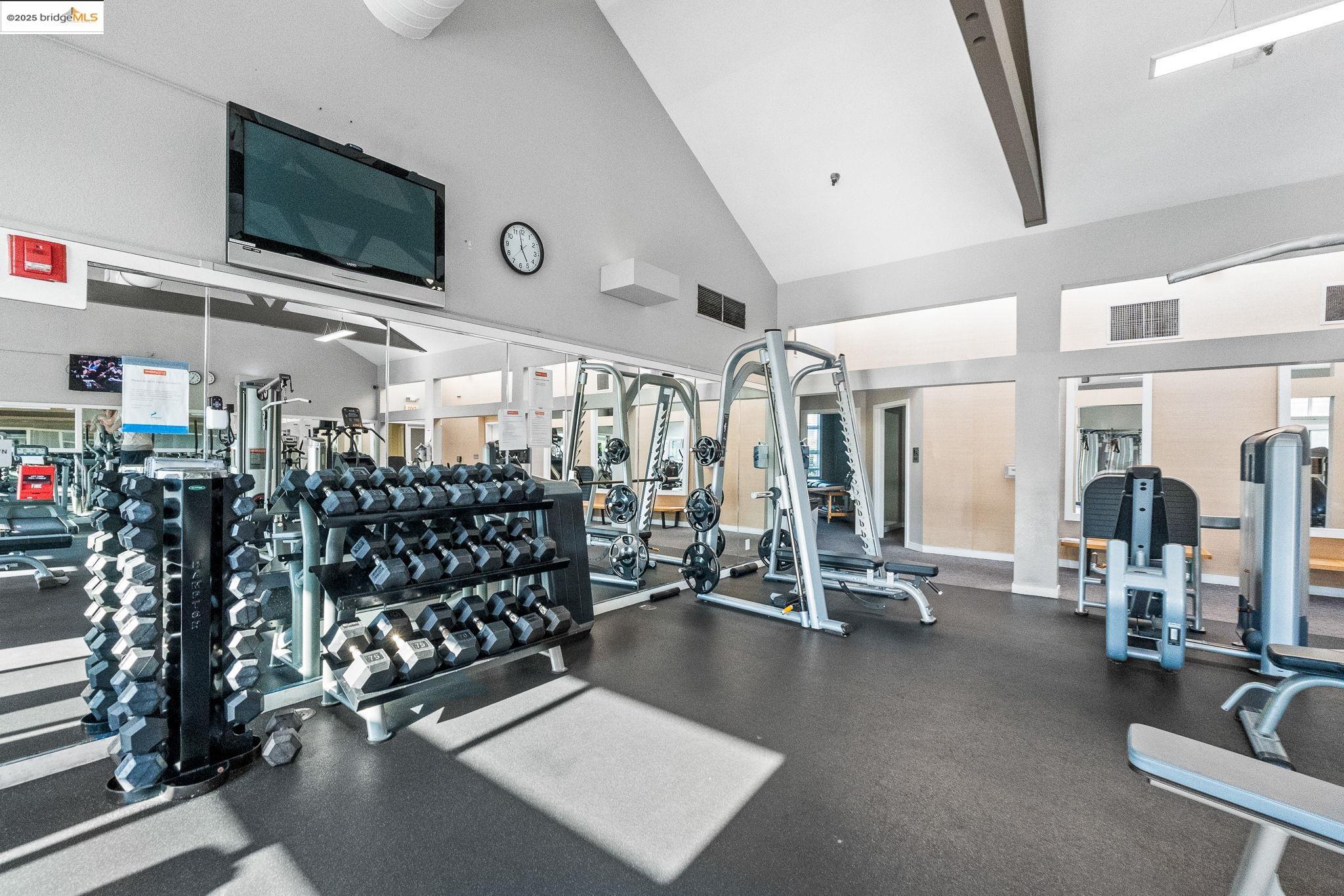 Detail Gallery Image 29 of 41 For 6400 Christie Ave #3119,  Emeryville,  CA 94608 - 0 Beds | 1 Baths