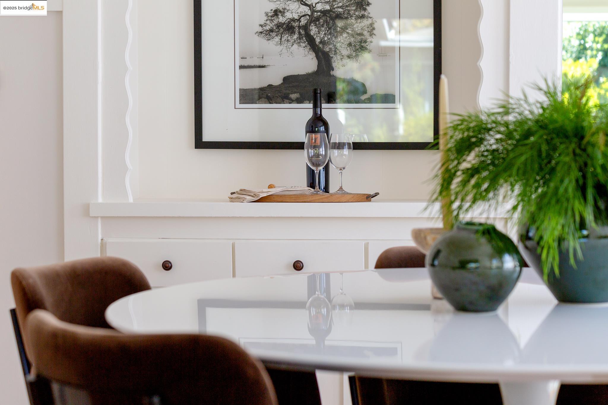 Detail Gallery Image 15 of 45 For 5626 Broadway, Oakland,  CA 94610 - 3 Beds | 1 Baths