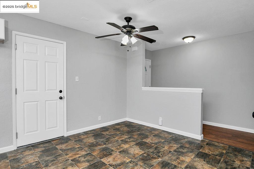Detail Gallery Image 15 of 33 For 2921 Lucena Way, Antioch,  CA 94509 - 3 Beds | 2 Baths