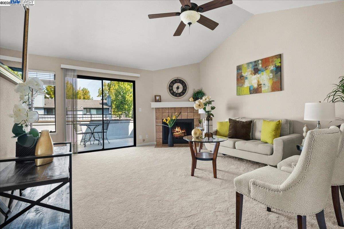 Detail Gallery Image 8 of 16 For 6318 Joaquin Murieta Ave #F,  Newark,  CA 94560 - 1 Beds | 1 Baths