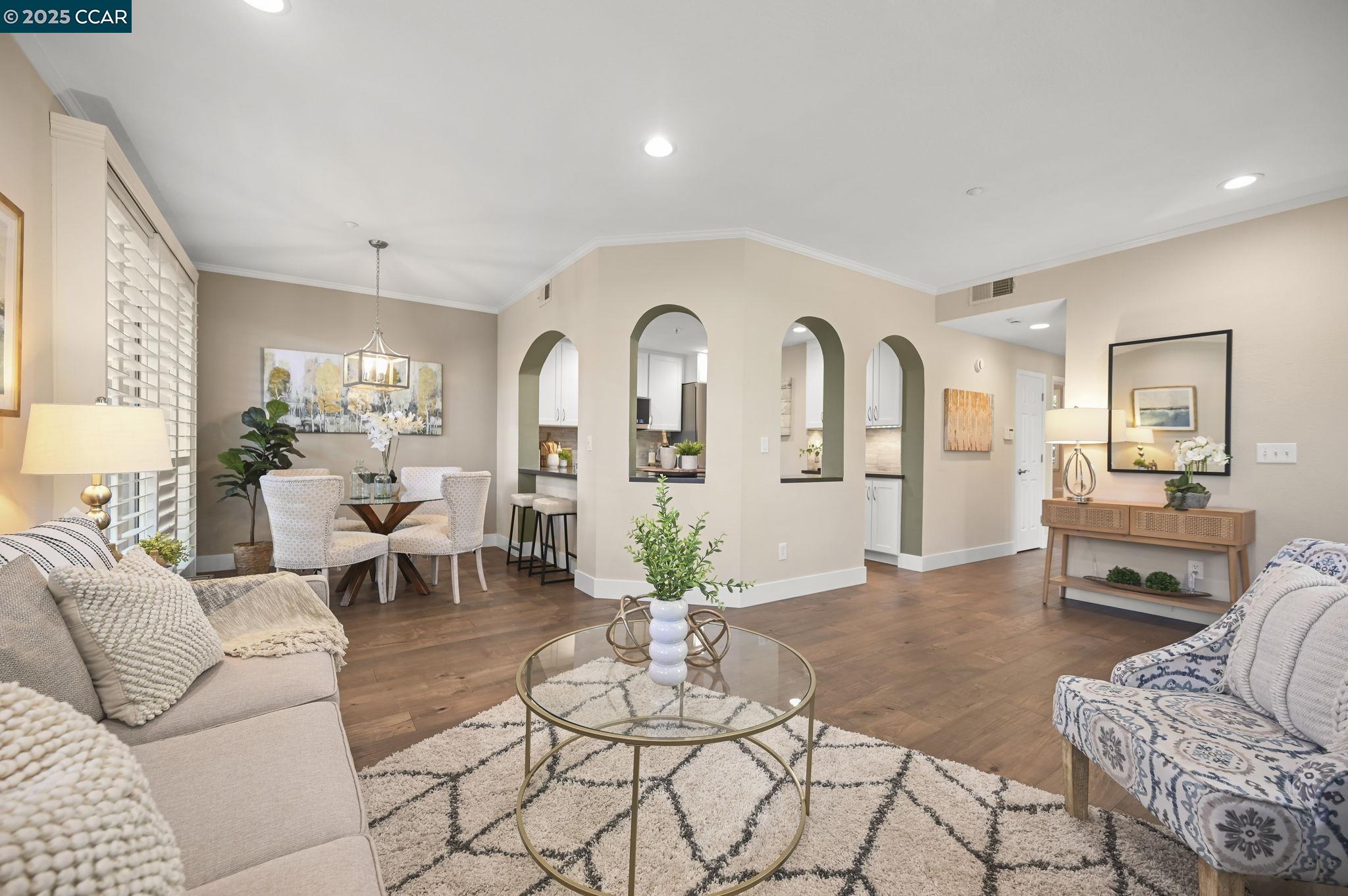 Detail Gallery Image 5 of 33 For 46 Danville Oak Place a,  Danville,  CA 94526 - 2 Beds | 2 Baths