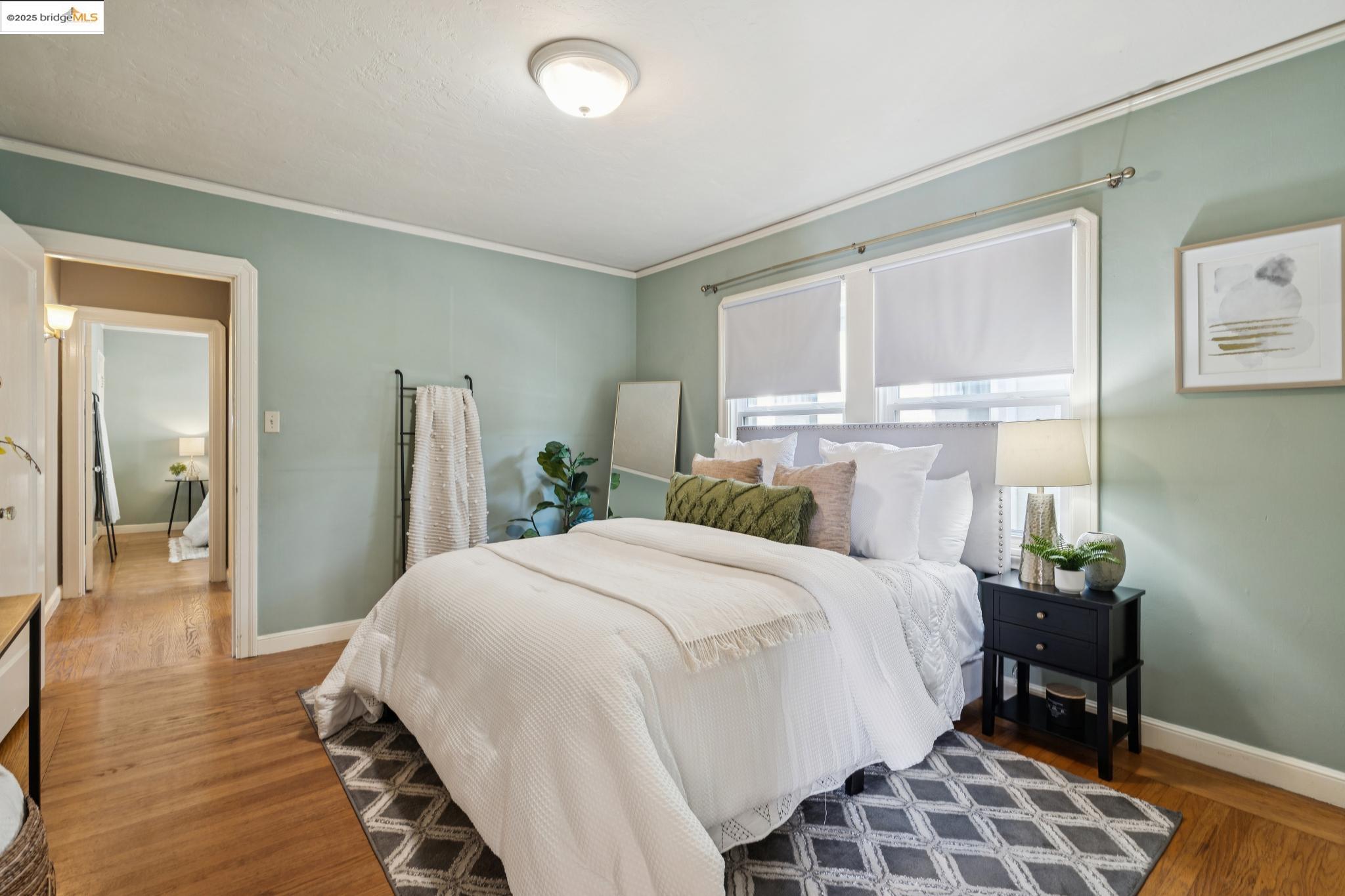 Detail Gallery Image 30 of 41 For 2821 25th Ave, Oakland,  CA 94601 - 3 Beds | 1 Baths