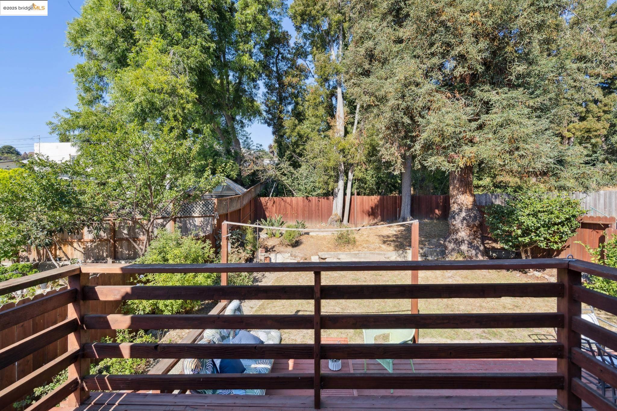 Detail Gallery Image 35 of 41 For 2821 25th Ave, Oakland,  CA 94601 - 3 Beds | 1 Baths