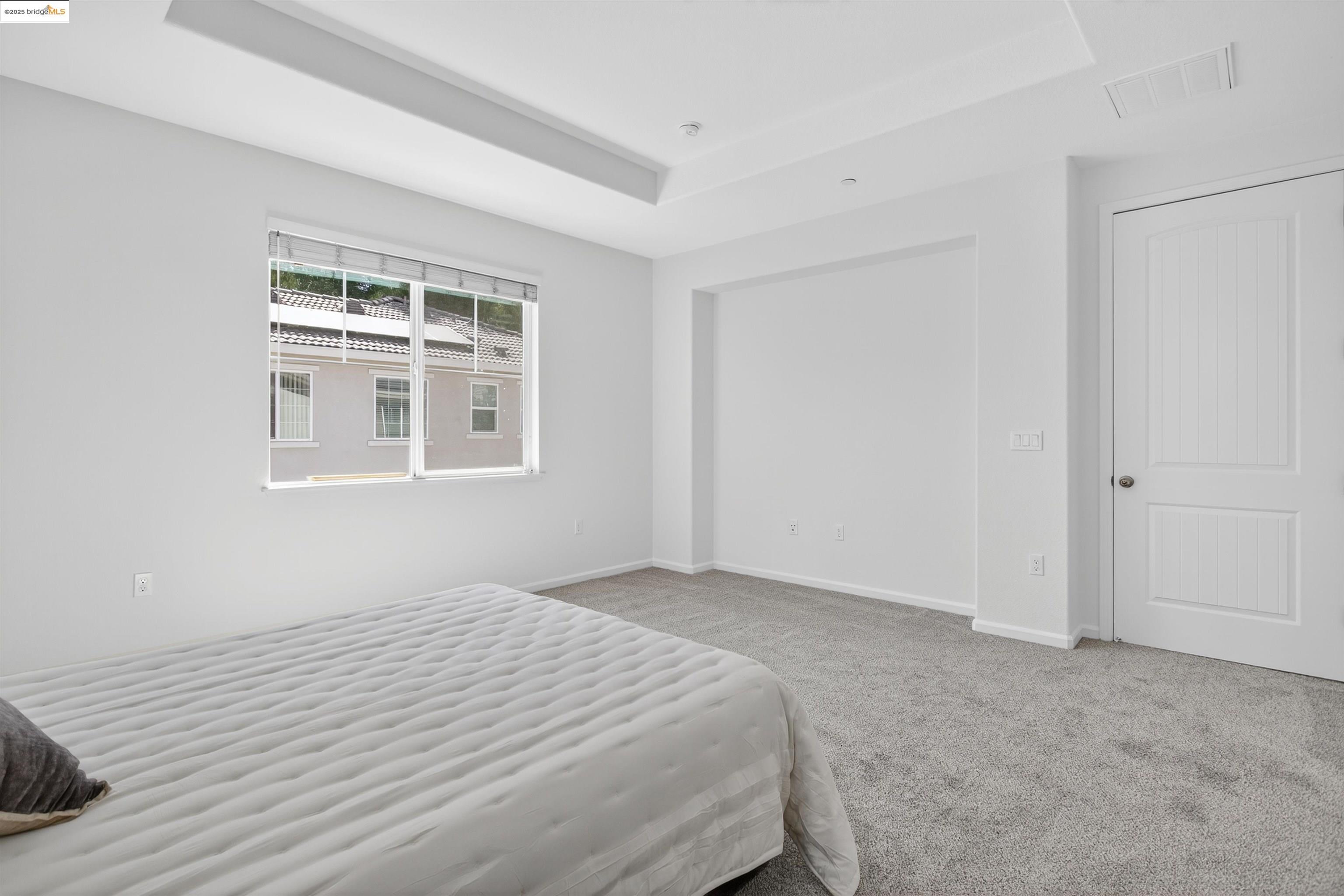 Detail Gallery Image 24 of 43 For 46 Belle Harbor Cir, Pittsburg,  CA 94565 - 4 Beds | 2/1 Baths