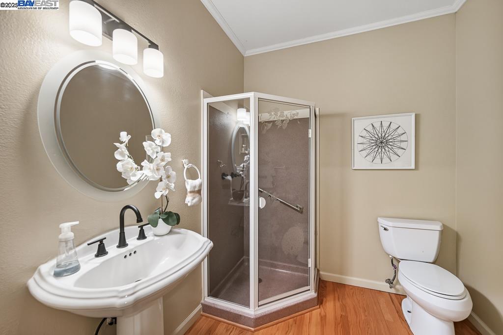 Detail Gallery Image 33 of 57 For 7716 Skyline Blvd, Oakland,  CA 94611 - 4 Beds | 4 Baths