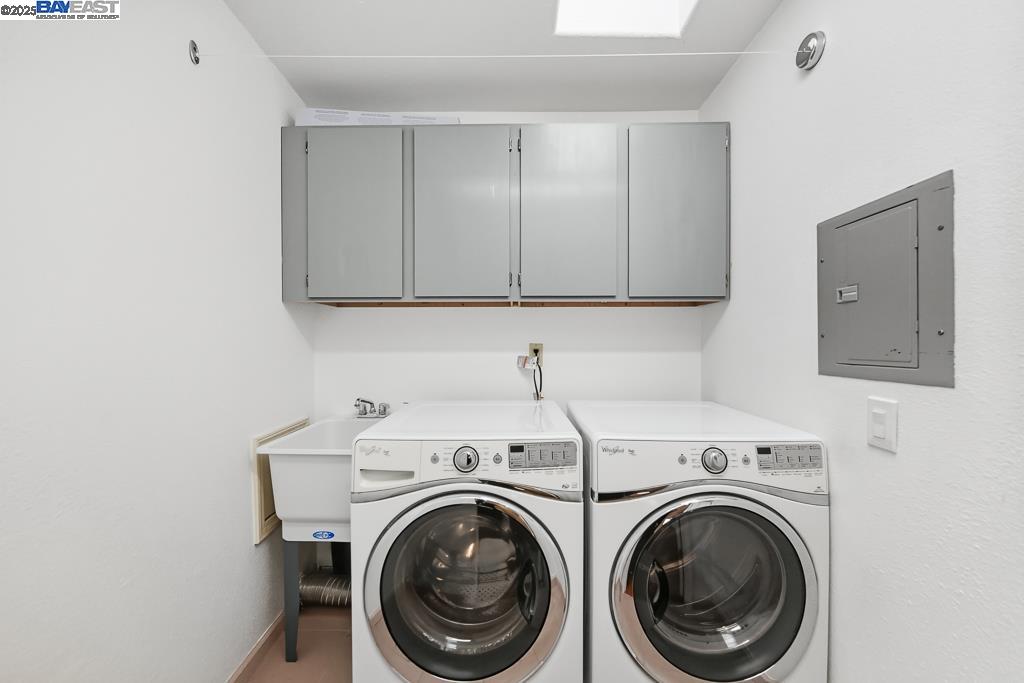 Detail Gallery Image 48 of 57 For 7716 Skyline Blvd, Oakland,  CA 94611 - 4 Beds | 4 Baths