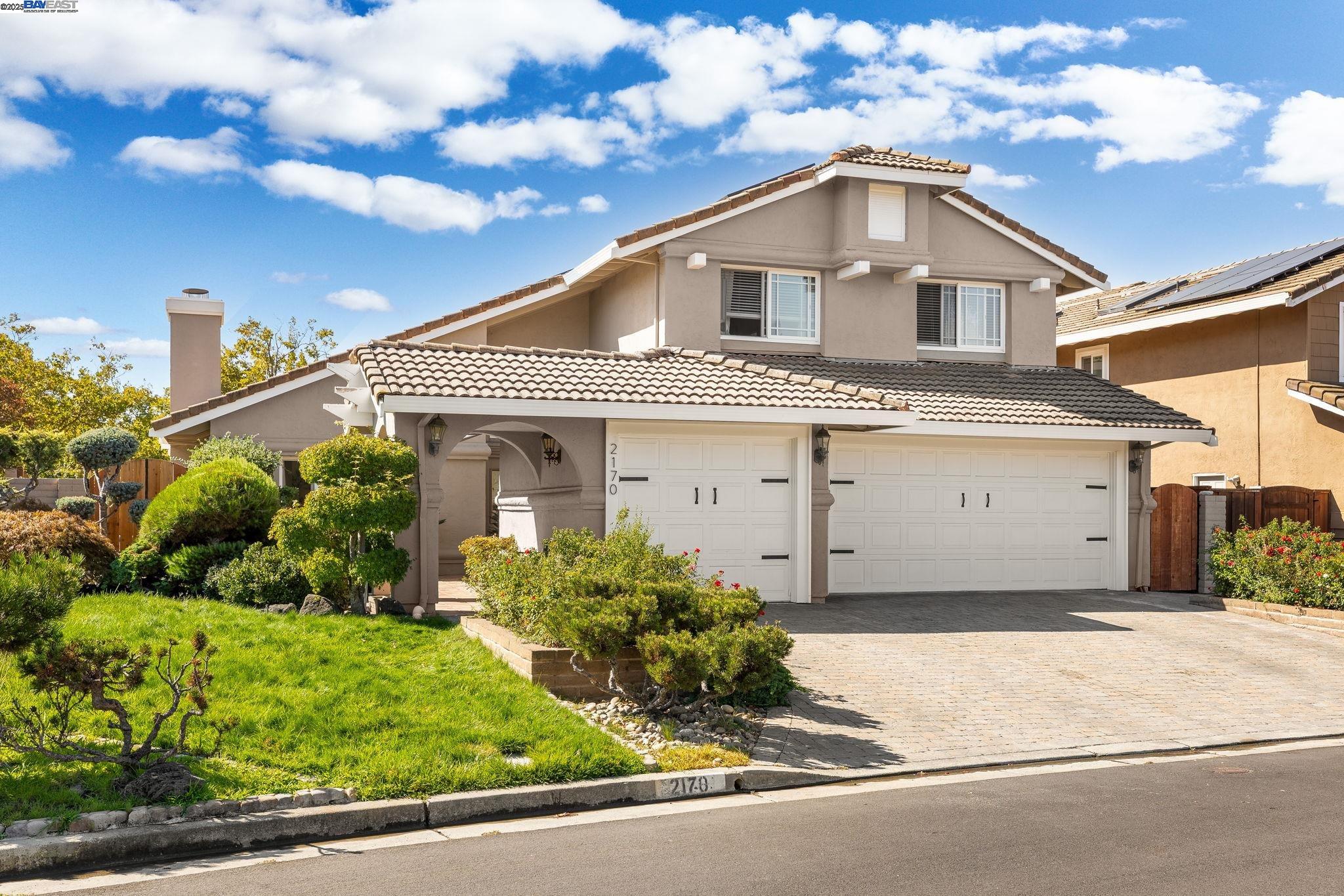 Detail Gallery Image 2 of 33 For 2170 Canyon Crest Ave, San Ramon,  CA 94582 - 4 Beds | 3 Baths