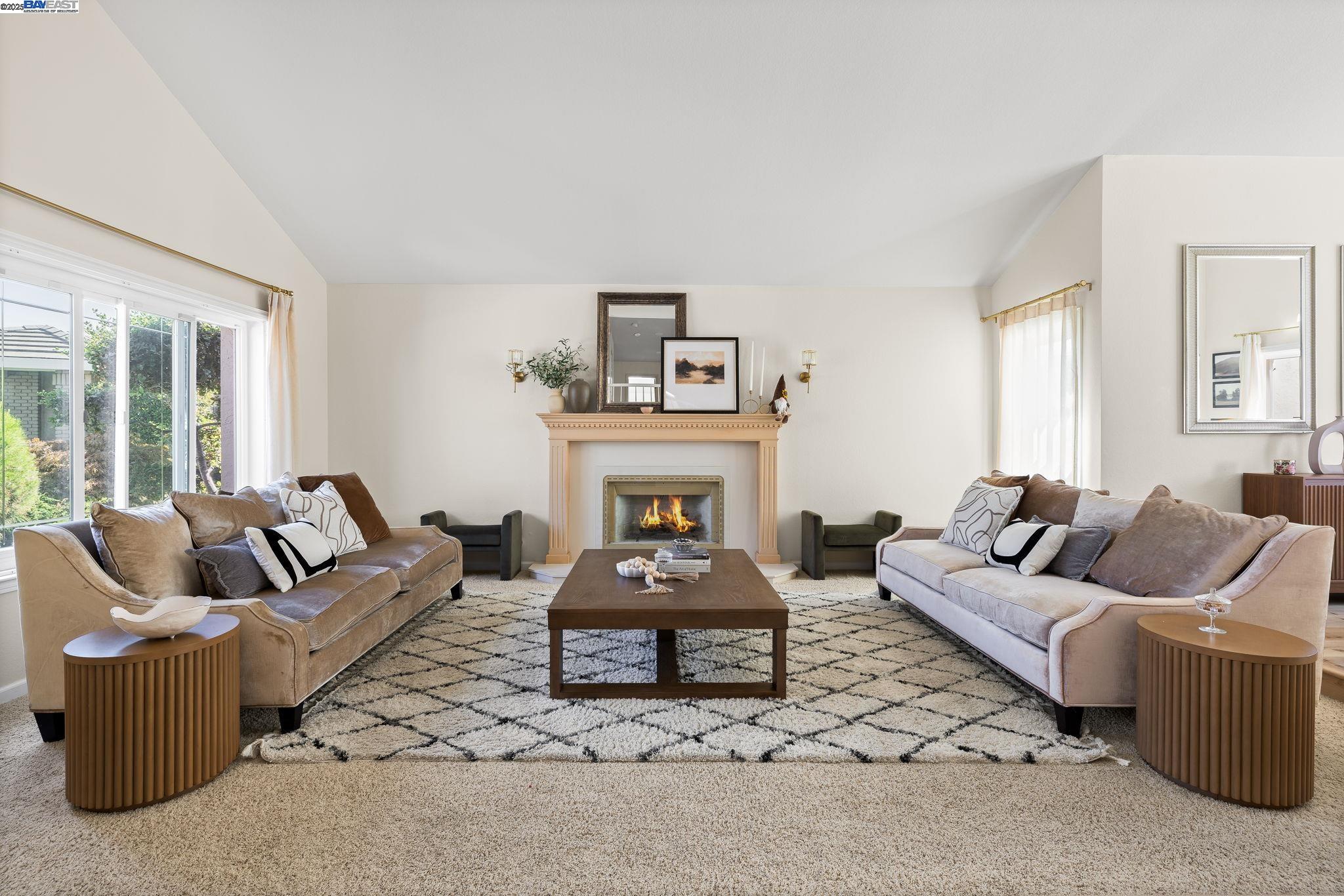 Detail Gallery Image 3 of 33 For 2170 Canyon Crest Ave, San Ramon,  CA 94582 - 4 Beds | 3 Baths