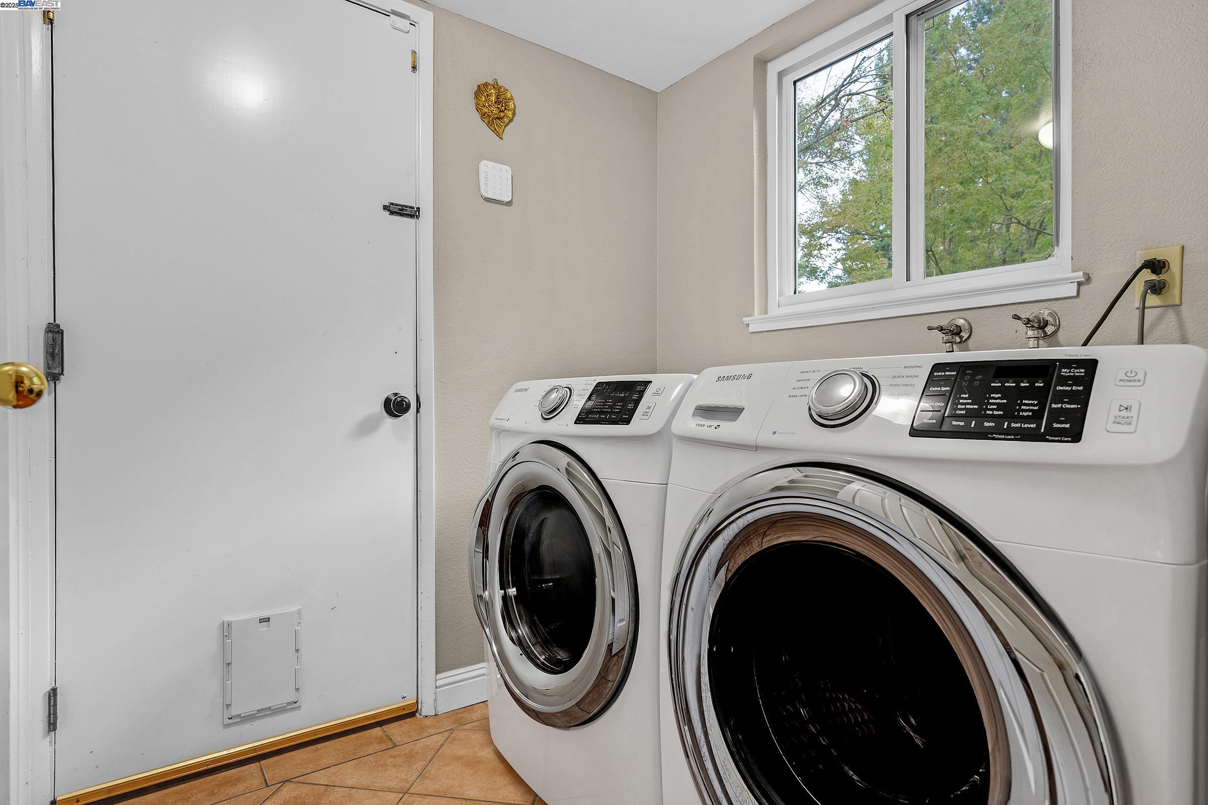 Detail Gallery Image 13 of 55 For 2240 Tahiti Drive, San Ramon,  CA 94583 - 4 Beds | 2/1 Baths
