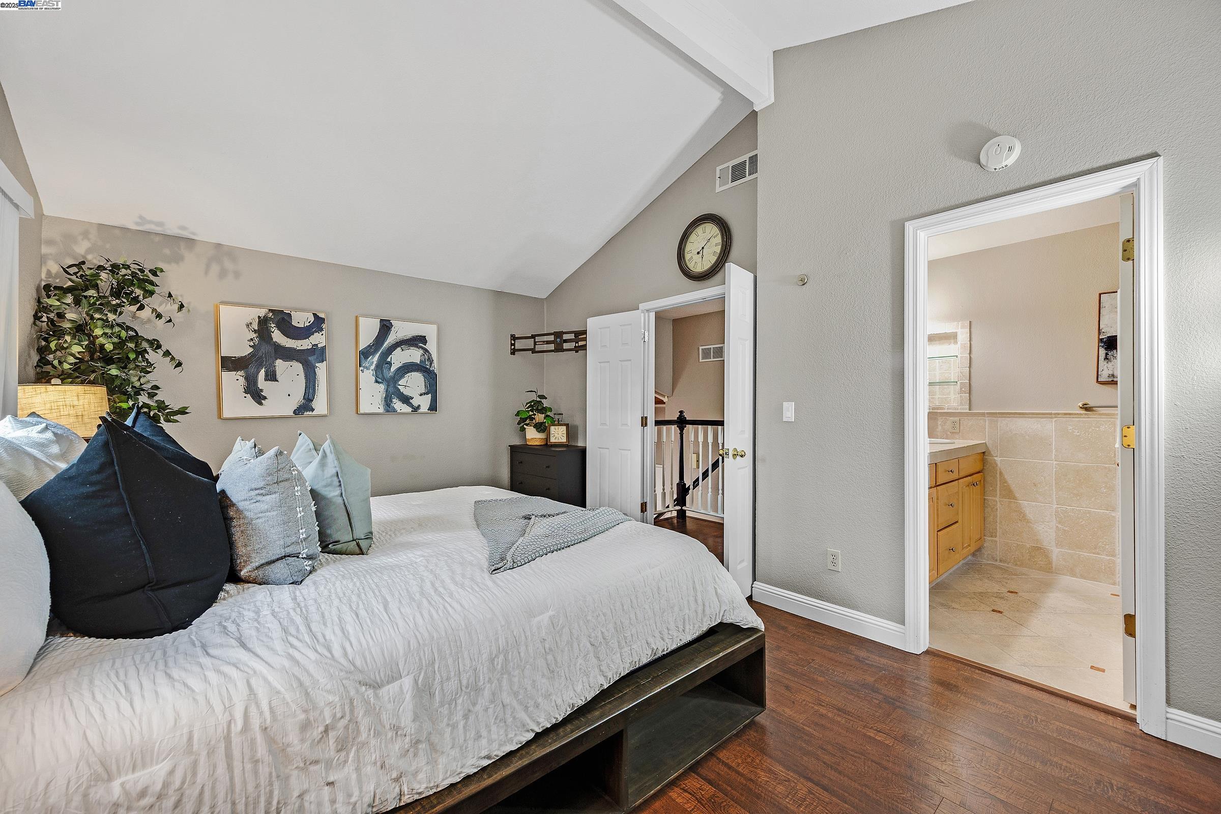 Detail Gallery Image 16 of 55 For 2240 Tahiti Drive, San Ramon,  CA 94583 - 4 Beds | 2/1 Baths